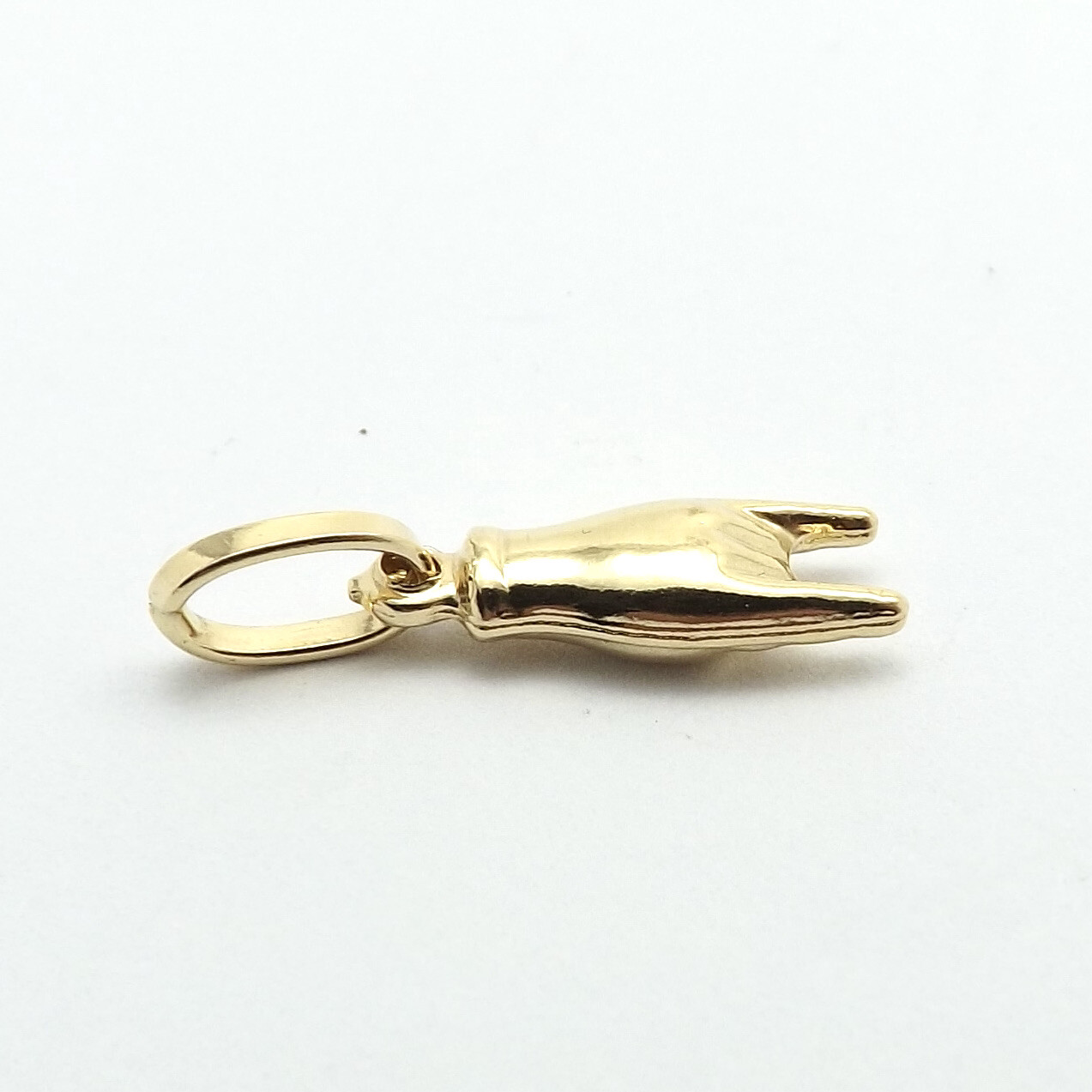 Solid 18k Gold Figa Hand Malocchio Charm Pendant Ward off Evil Italy 750 New
