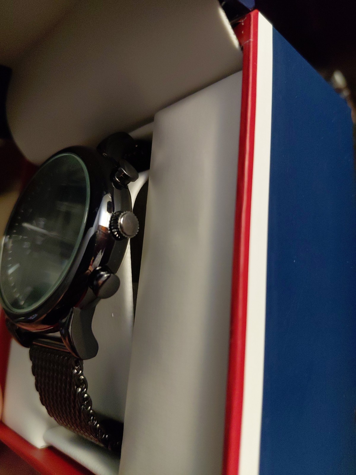 IZOD Mens Quartz Watch, Gray Mesh Band, New With Box