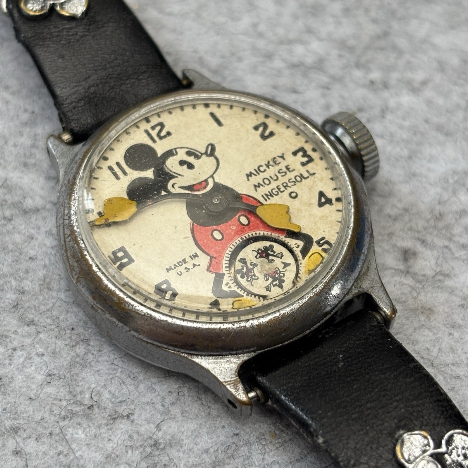 Broken Vintage Ingersoll Mickey Mouse 32mm Watch Mechanical 1930s – As Is