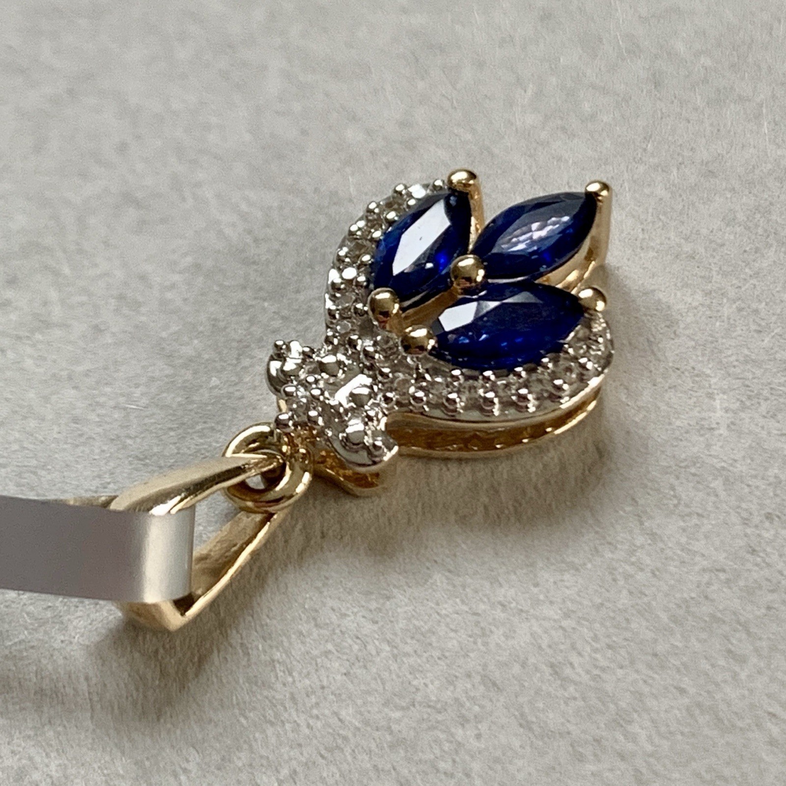 10ct Gold Sapphire Topaz Pendant 10k 417 Hallmarked 9ct 9K 375 1.85g 24 X 12mm