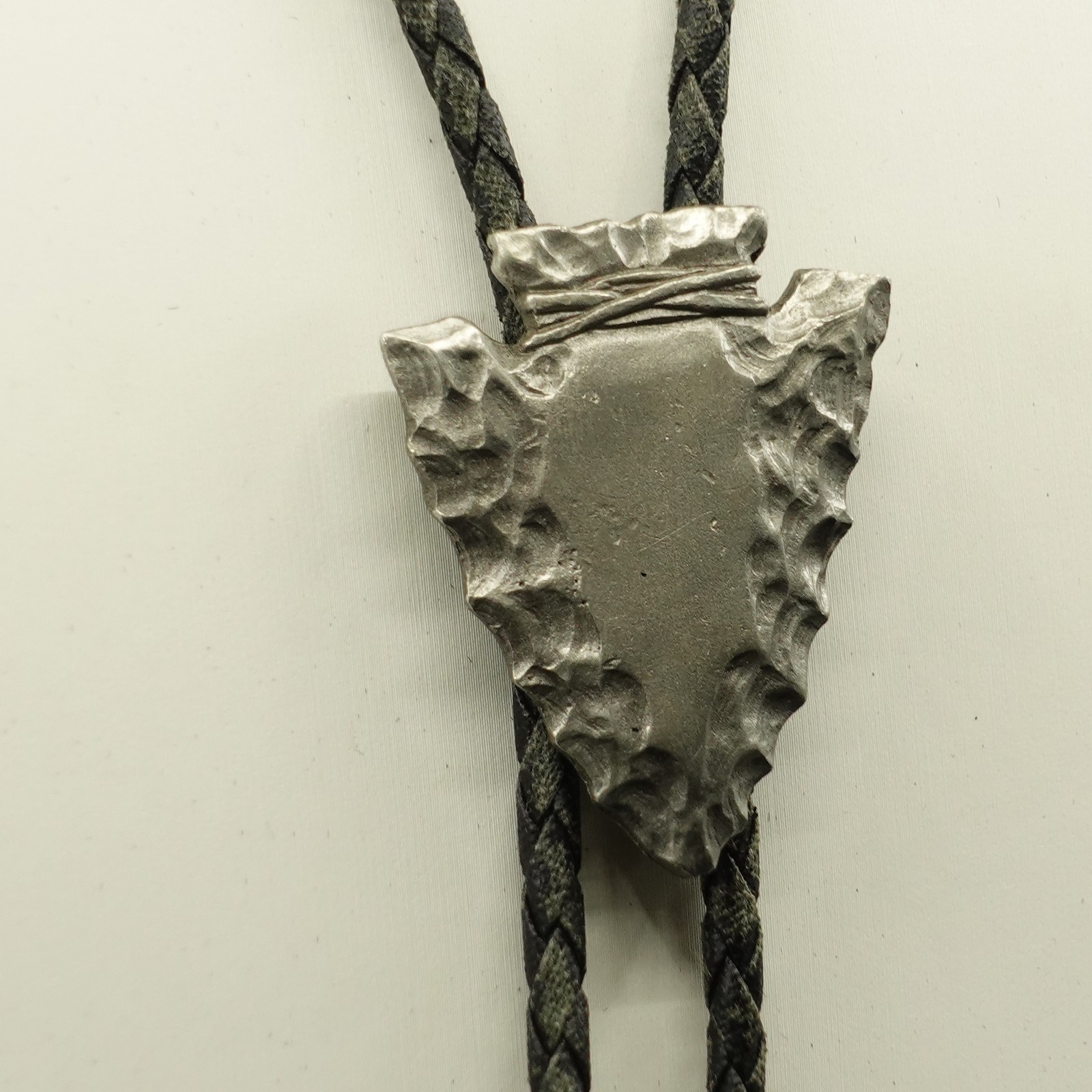 Bolo Tie | 70s Pewter Chiseled Edged Arrowhead Silhouette