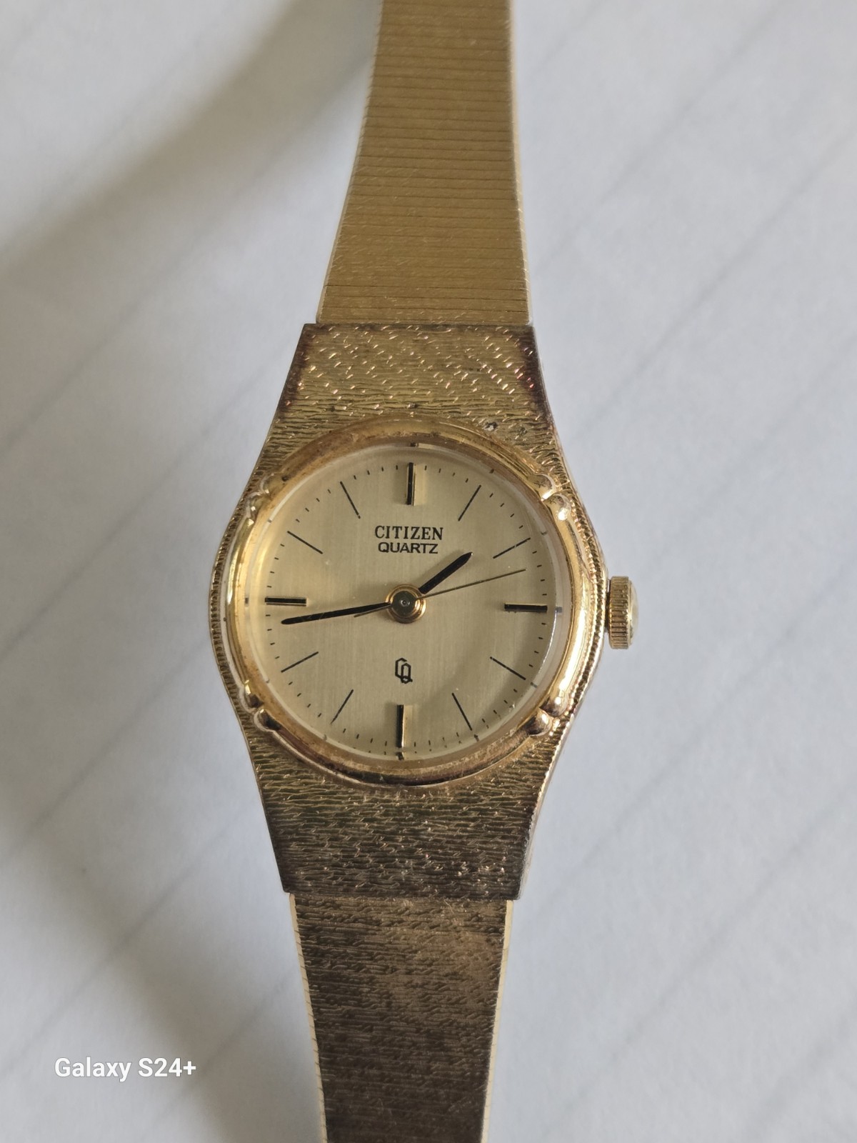 Vintage Citizen CQ Women’s Watch 19mm Gold Tone Ladies Wristwatch Untested