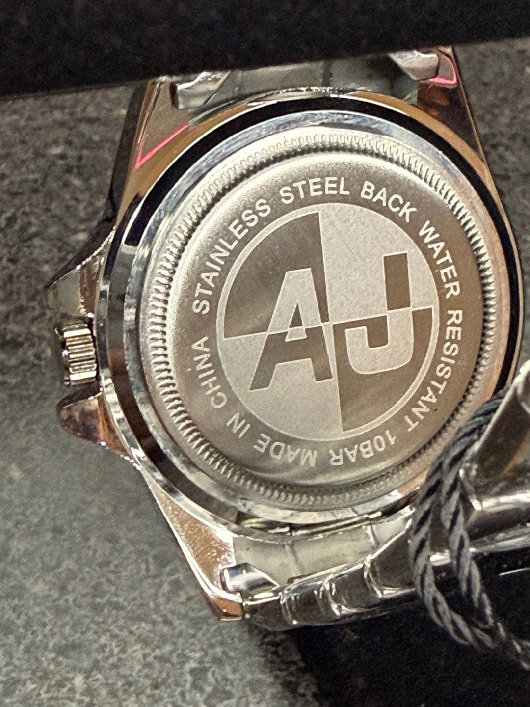 AJ Watches Quartz Diver Style Watch with Red/Black Bezel and Stainless Steel Ban