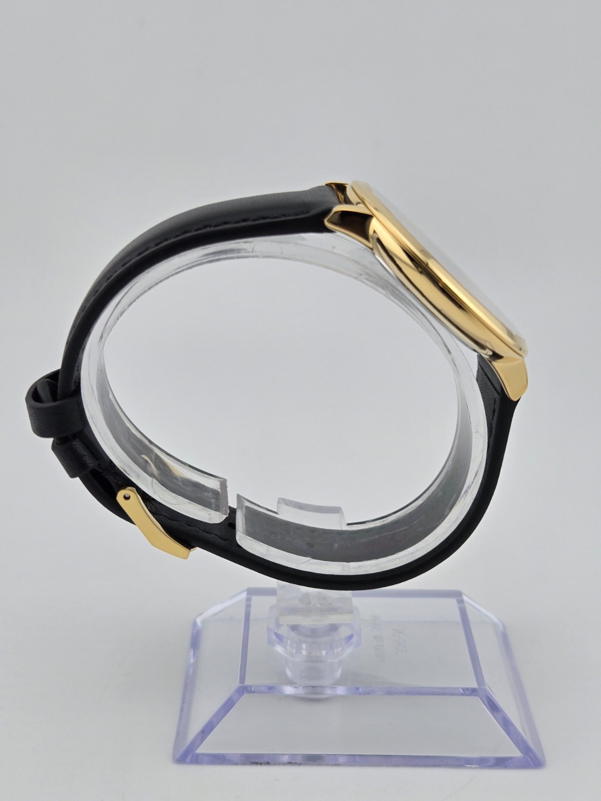 Movado Ultra Slim 0607091 Leather Strap Black Dial Women’s Watch NEW ⌚