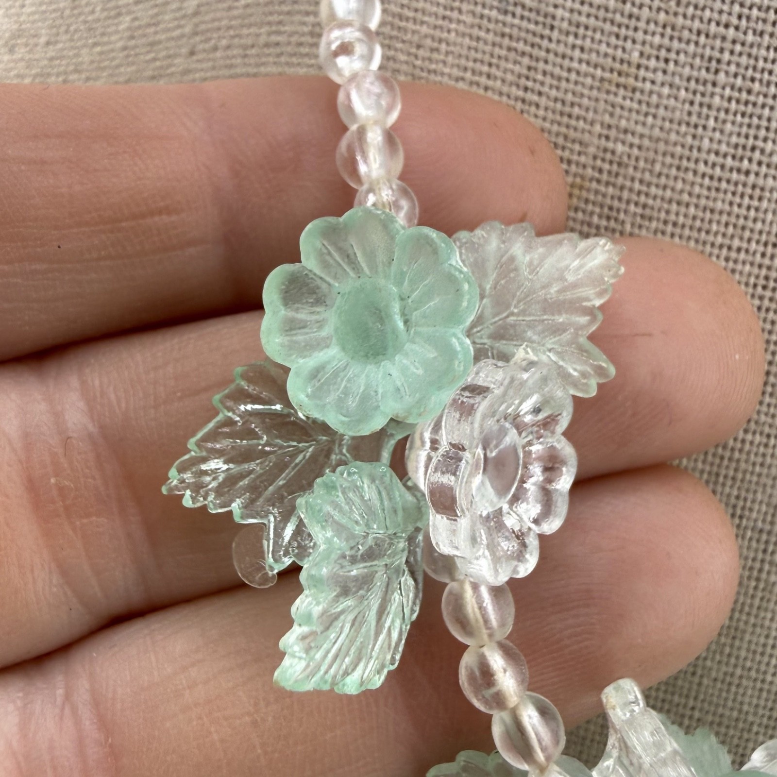 Vintage Necklace Beaded Lucite Flower Leaf Summer Spring 17”