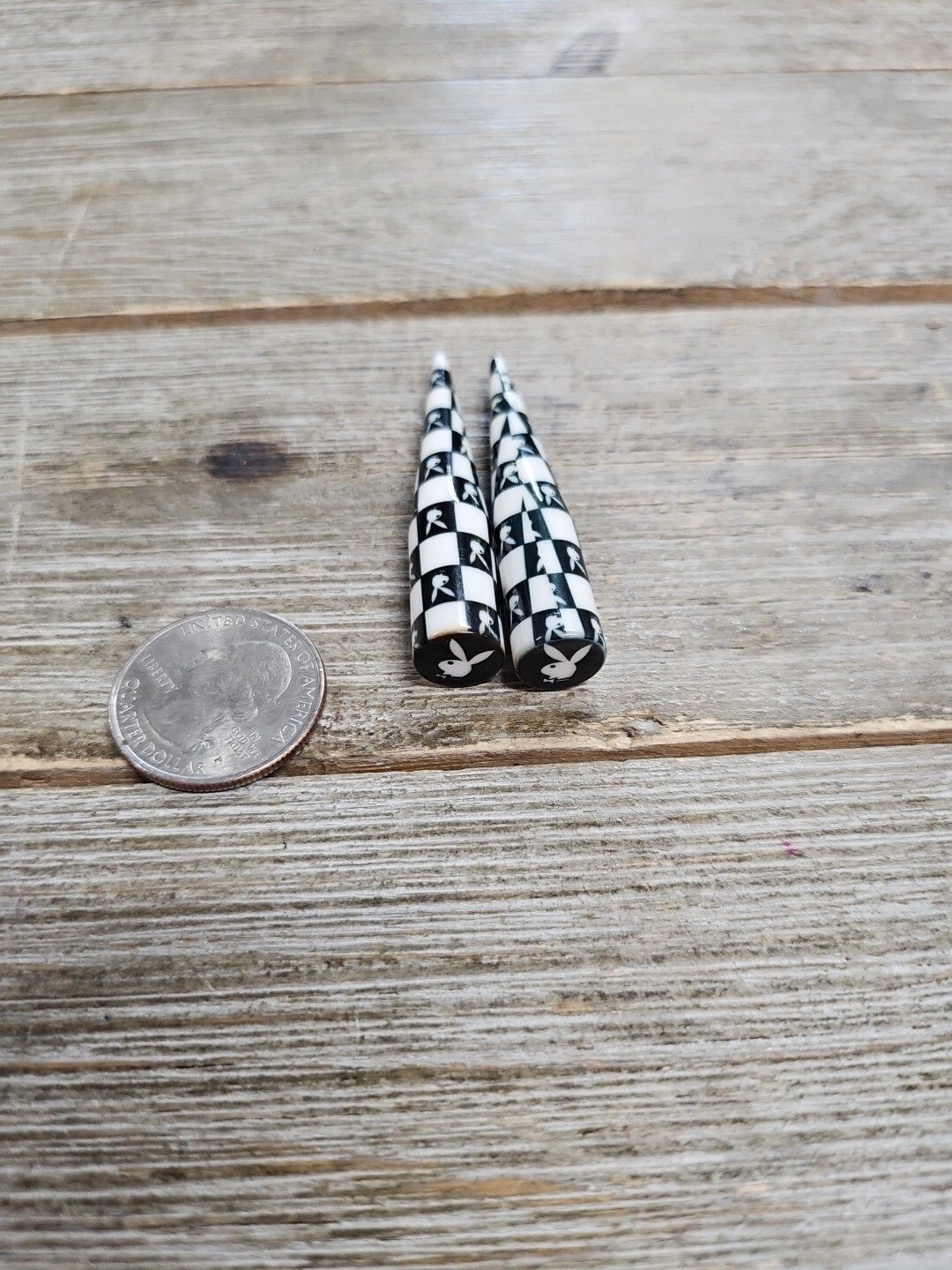 PAIR-Tapers Playboy Bunny Black on White Acrylic 06mm/2 Gauge Body Jewelry