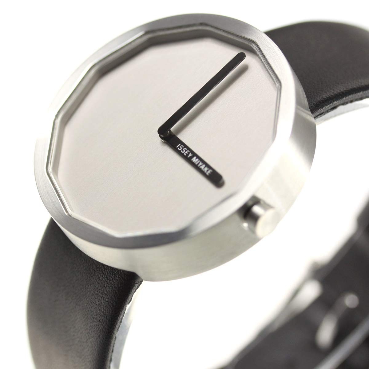ISSEY MIYAKE TWELVE NY0P004 Gray Quartz Leather Men’s Watch New in Box