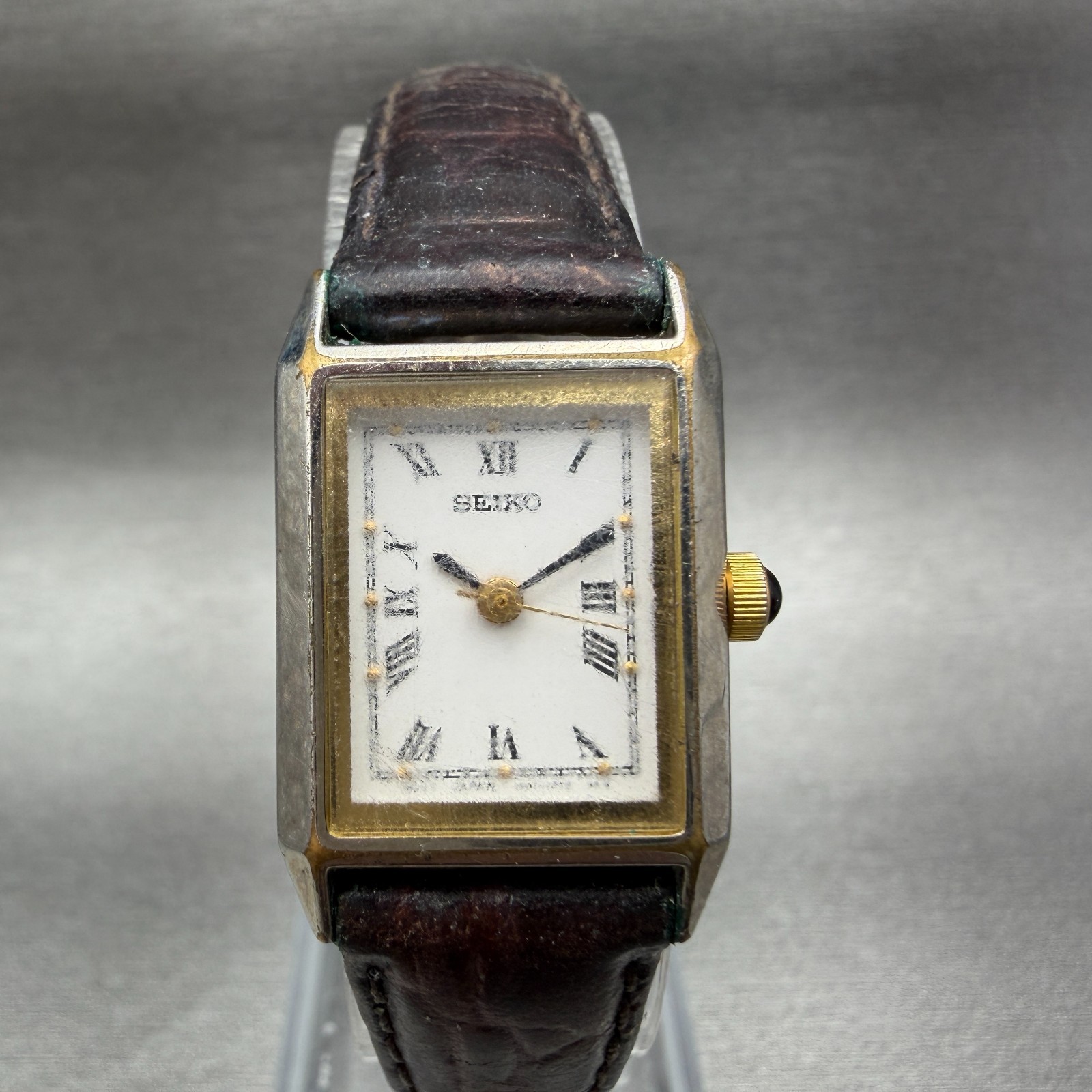 Seiko Tank Watch Women 18mm White Dial Two Tone Rectangle 1N01-5E90 New Battery