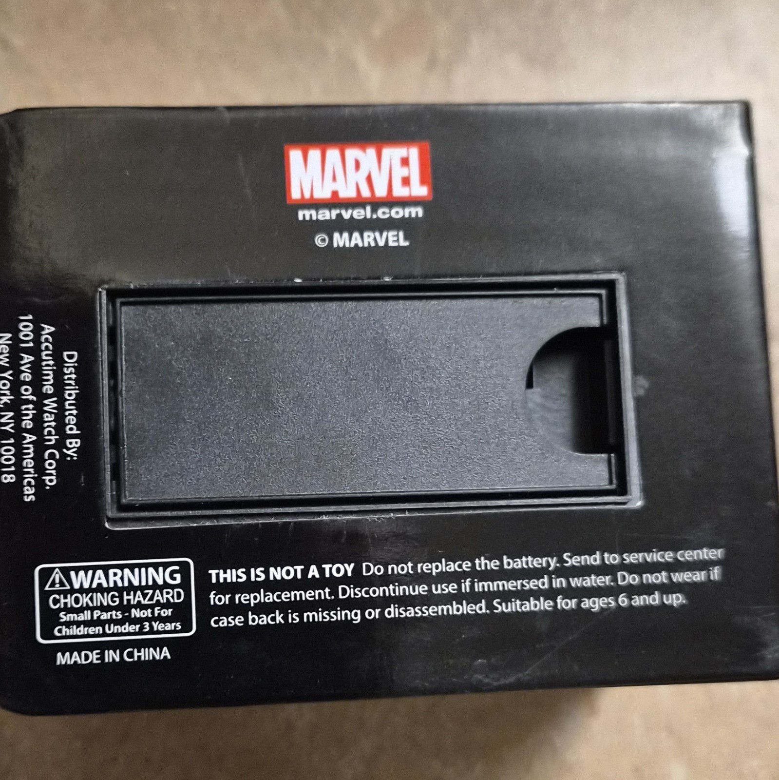 Marvel Superhero Analog Quartz Wristwatch Black/Red Silicone Strap w/ Box