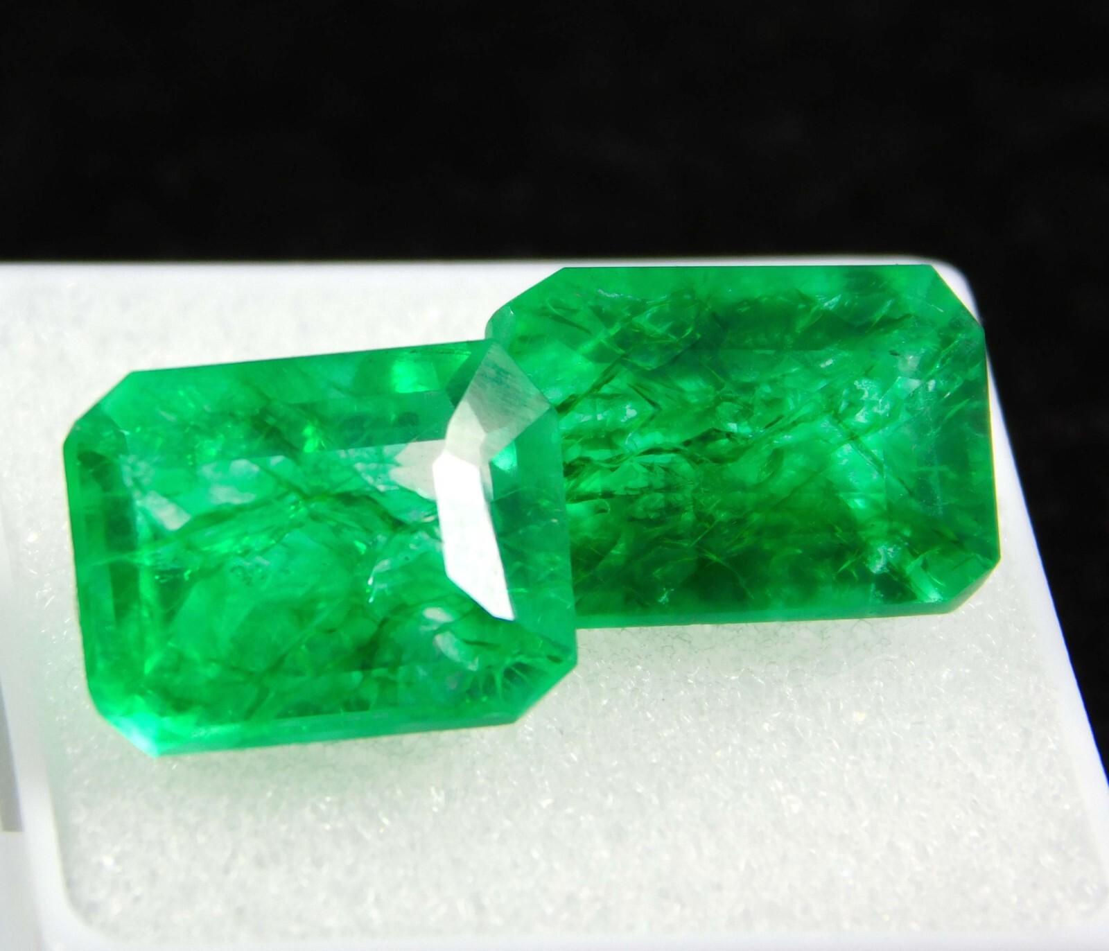 Natural Colombian Green Emerald 12.40 Ct Emerald Cut Certified Loose Gems (Pair)