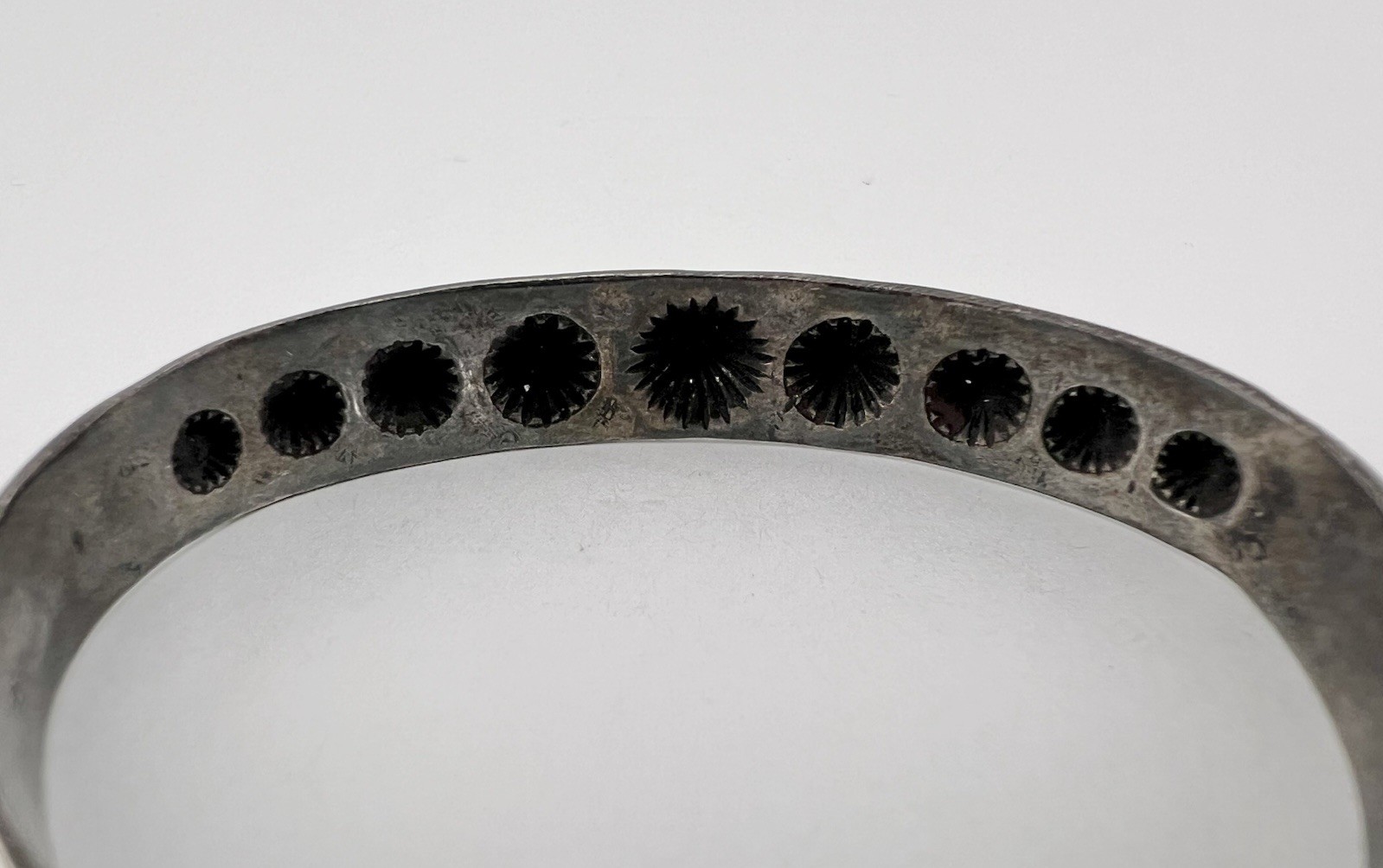 Early Fred Harvey Era Navajo Silver REPOUSSE Spike Stamped Arrow Cuff Bracelet