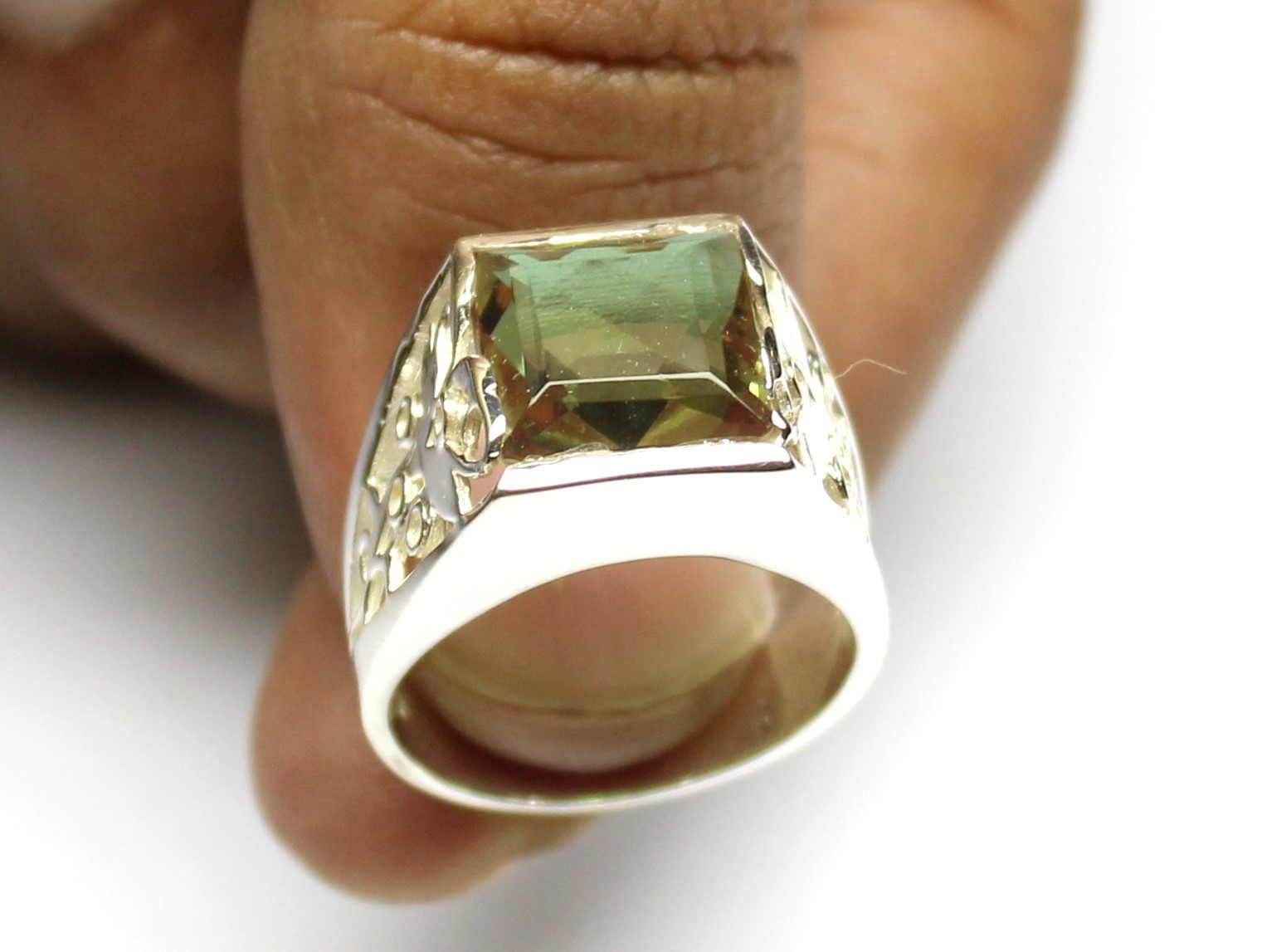 Genuine Color Change Zultanite Ring, Sterling Silver Vintage Jewelry