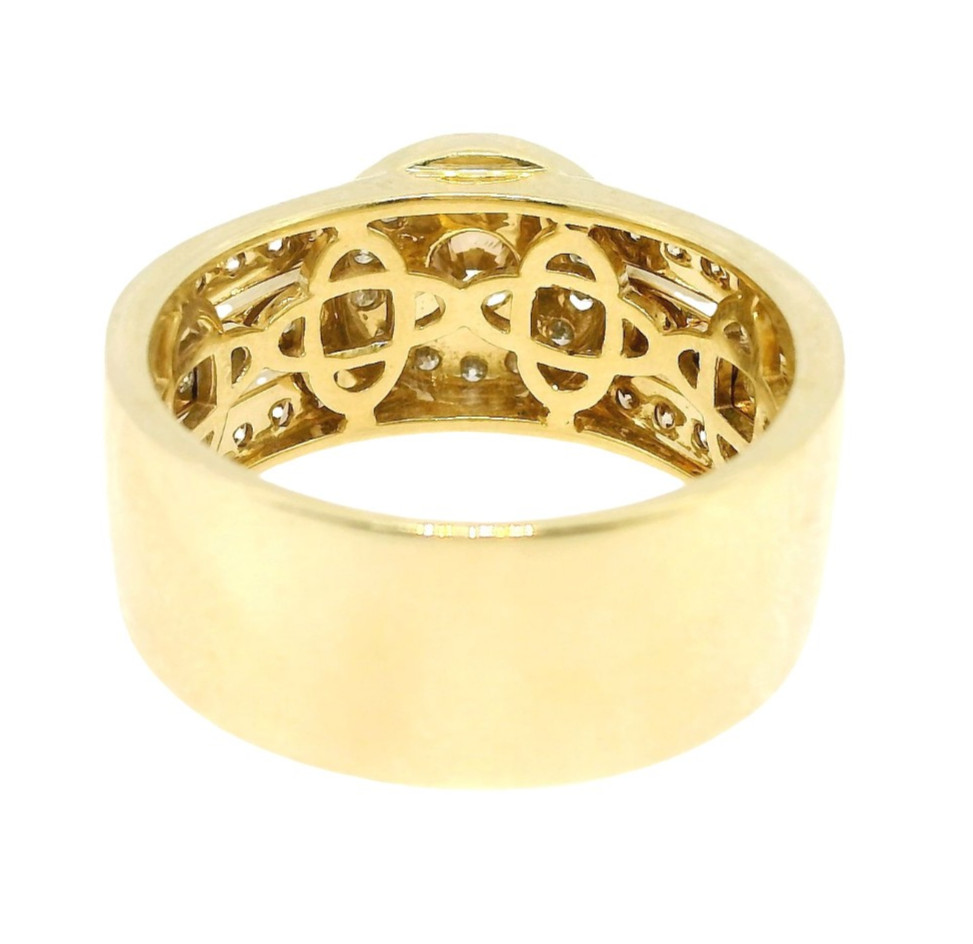 Elegant 9ct Yellow Gold Diamond Ring Multi Cut Shoulders 6.8g Size O
