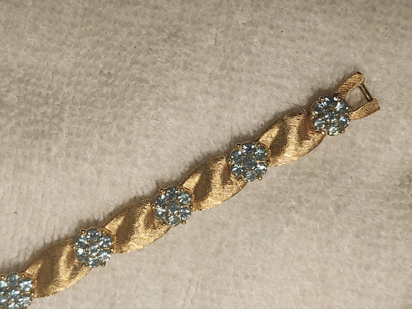 Gold Tone Bar Link Tennis Bracelet Blue Round Crystal Cluster Box Clasp