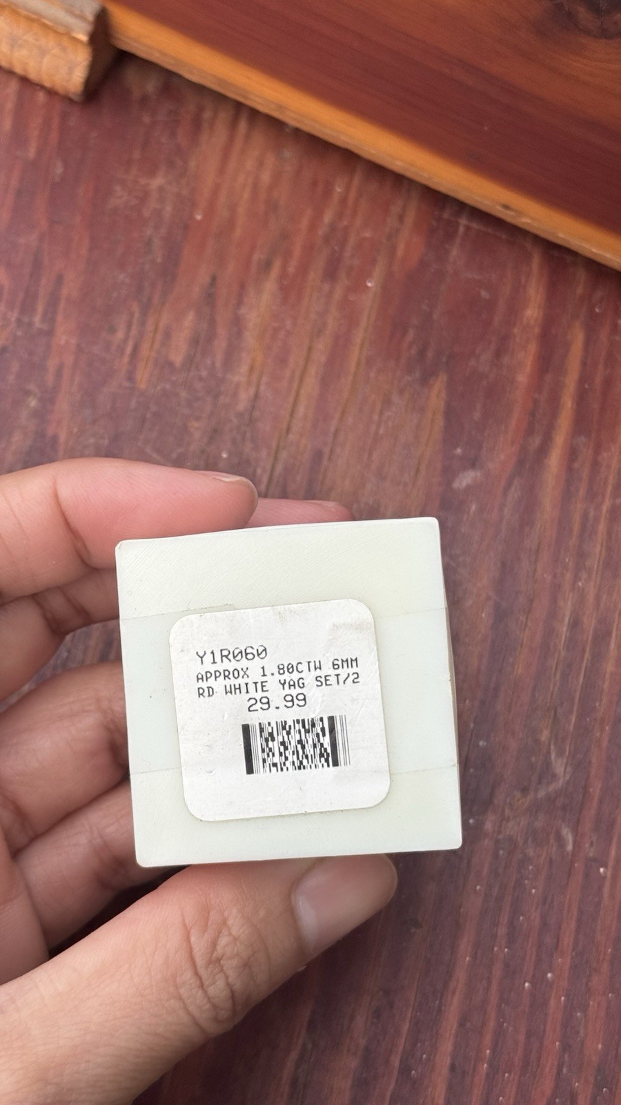 6mm round white YAG (Yttrium Aluminum Garnet)