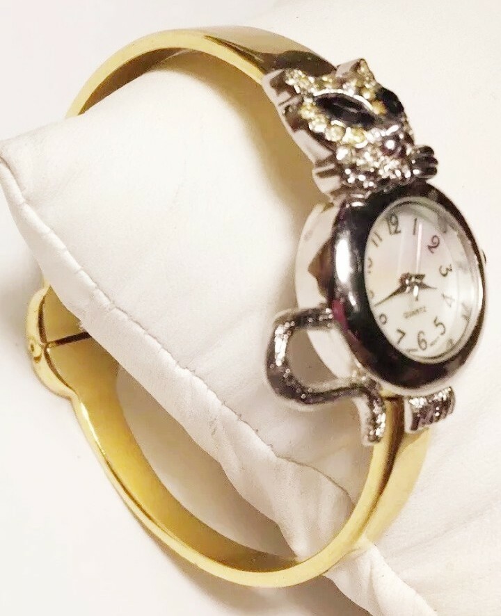 Avon Cat Watch Gold Bangle Band Silver Case White Face Black Eyes Easy Read