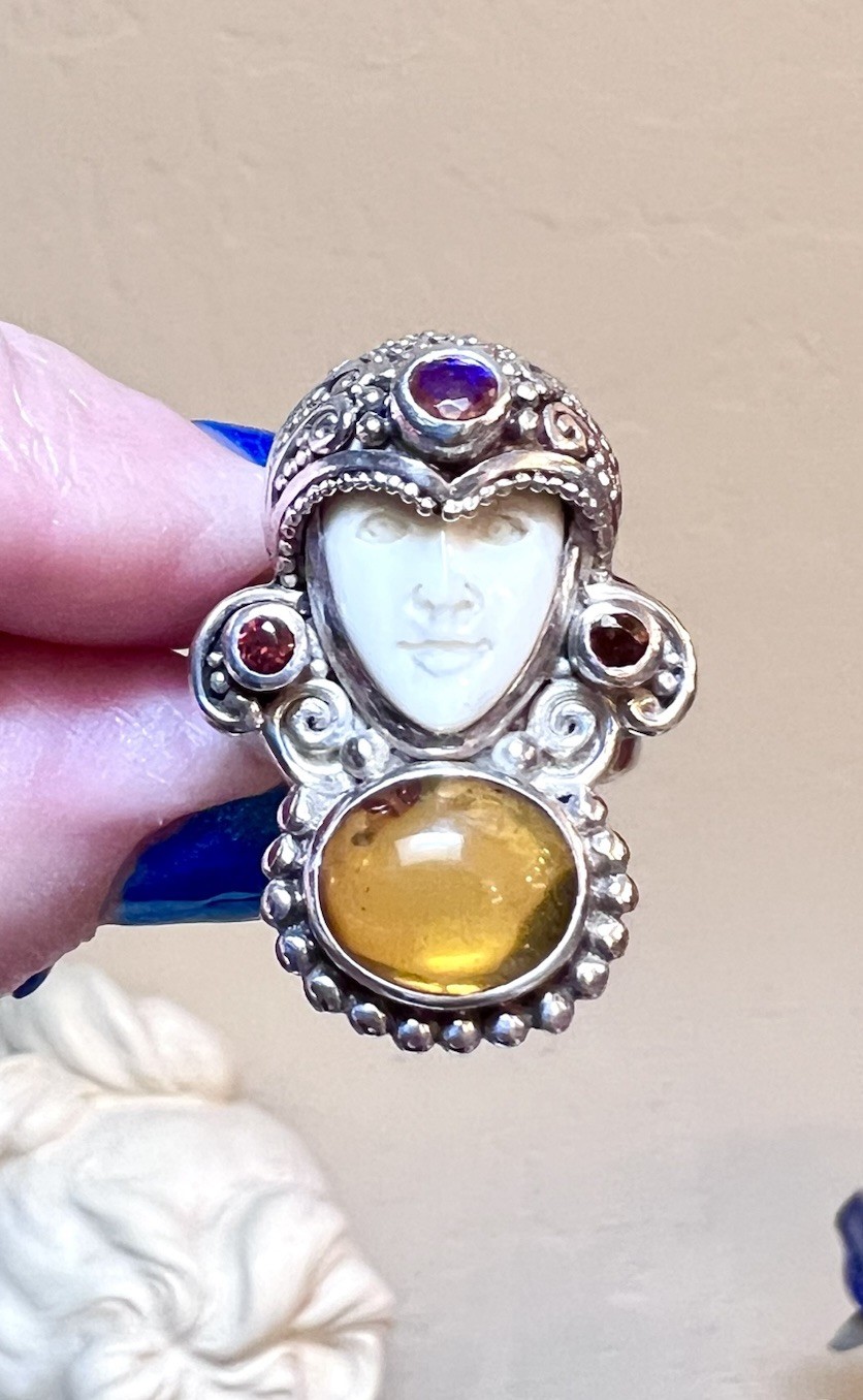 BEAUTIFUL ORNATE Sajen Sterling Silver Citrine, Garnet, Etc. Carved Goddess Ring