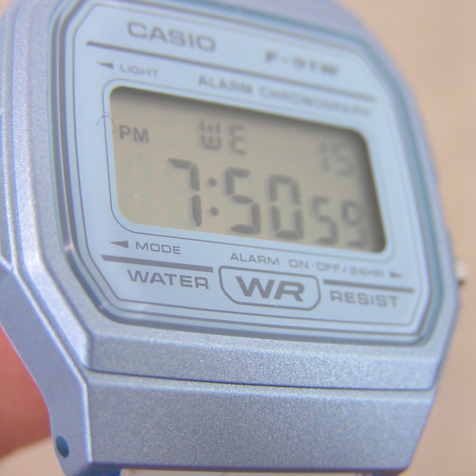UK STOCK CASIO F-91WS-2JH Japan Exclusive Digital Watch Clear Blue Import Model
