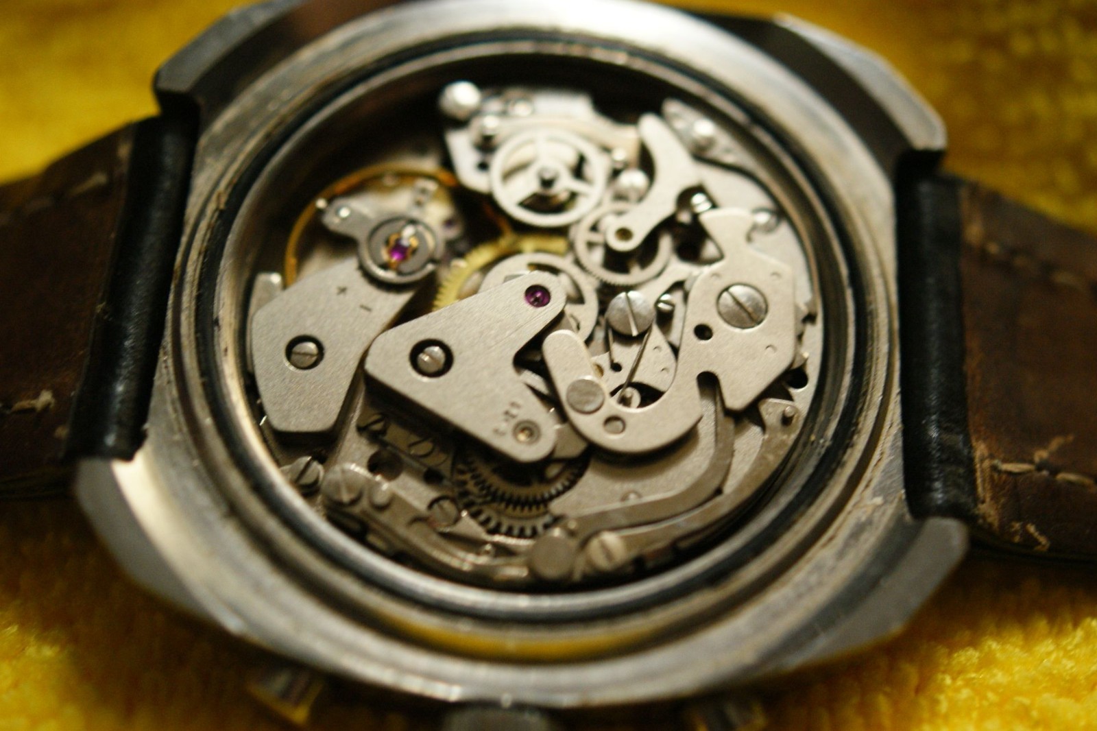 Vintage Herma Racing Design Valjoux 7733 / 45 Minute Hand Wind Chronograph