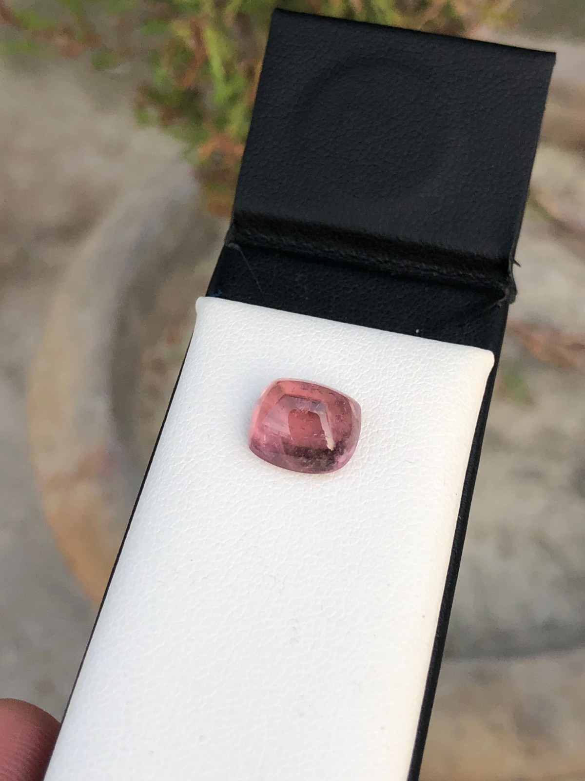 4.05 CT Natural Tourmaline Sugarloaf color from Afghanistan