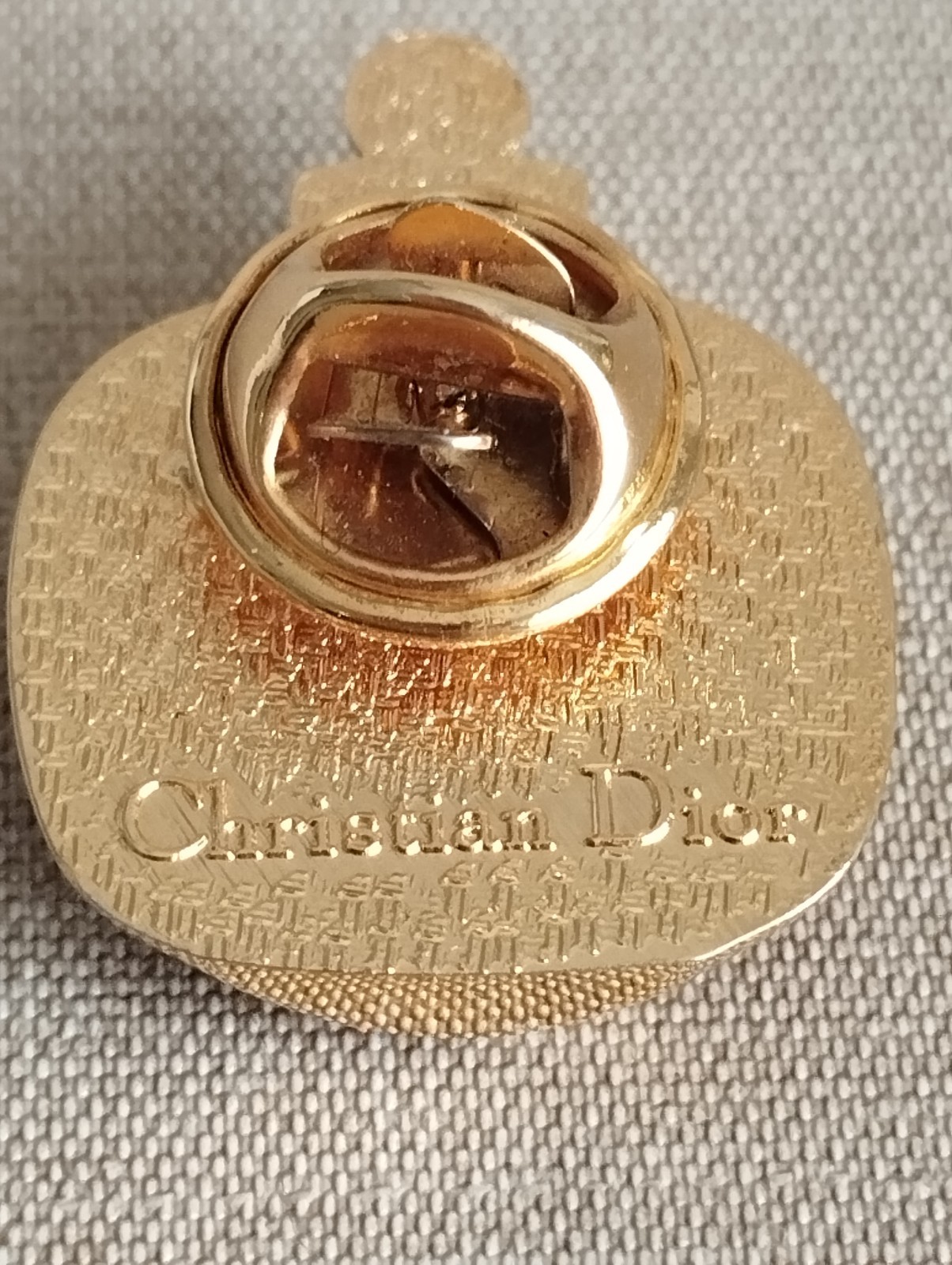 Vintage Christian Dior DUNE Perfume Bottle Gold Tone Novelty Pin Brooch