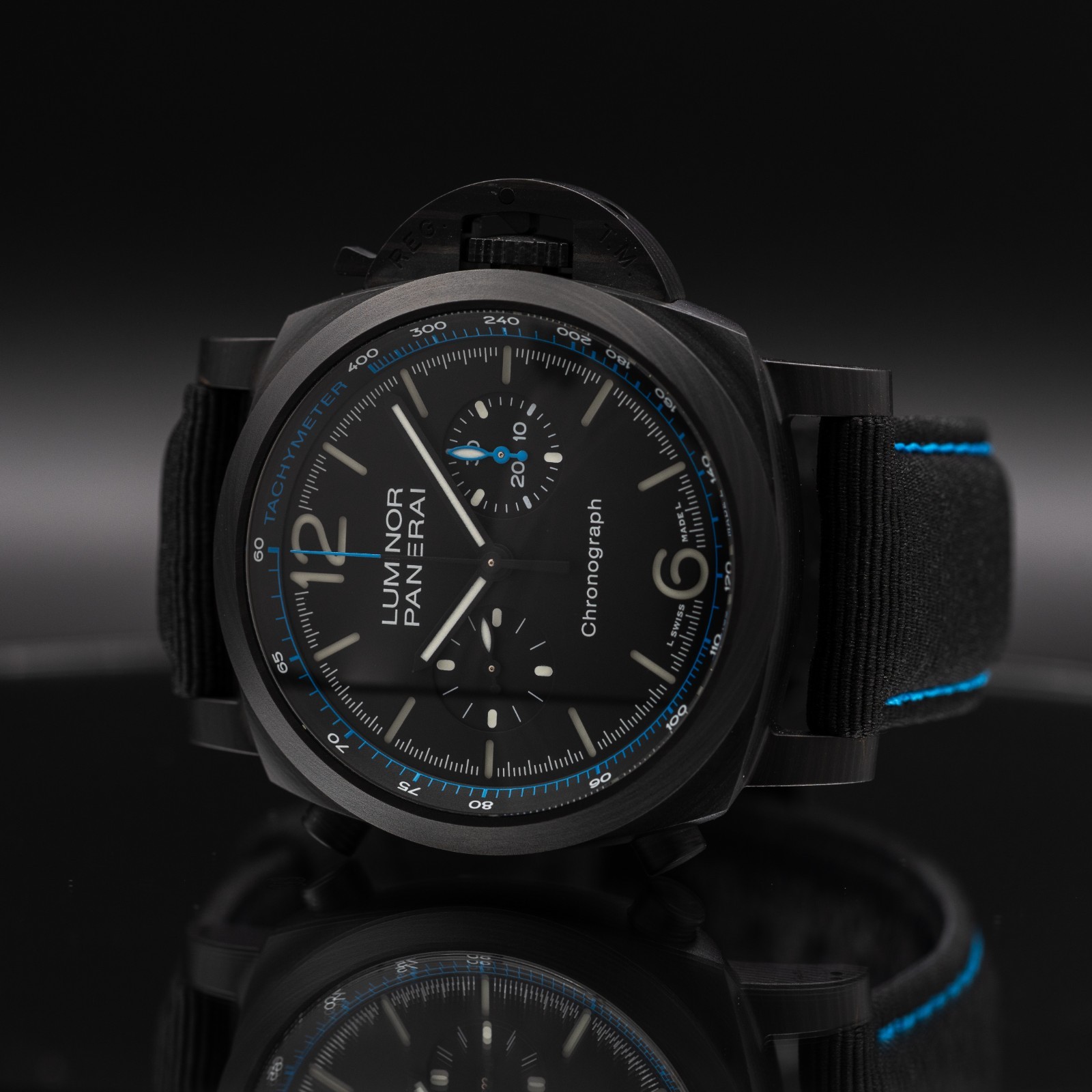 PANERAI Luminor Chronograph Carbotech 44mm PAM01219