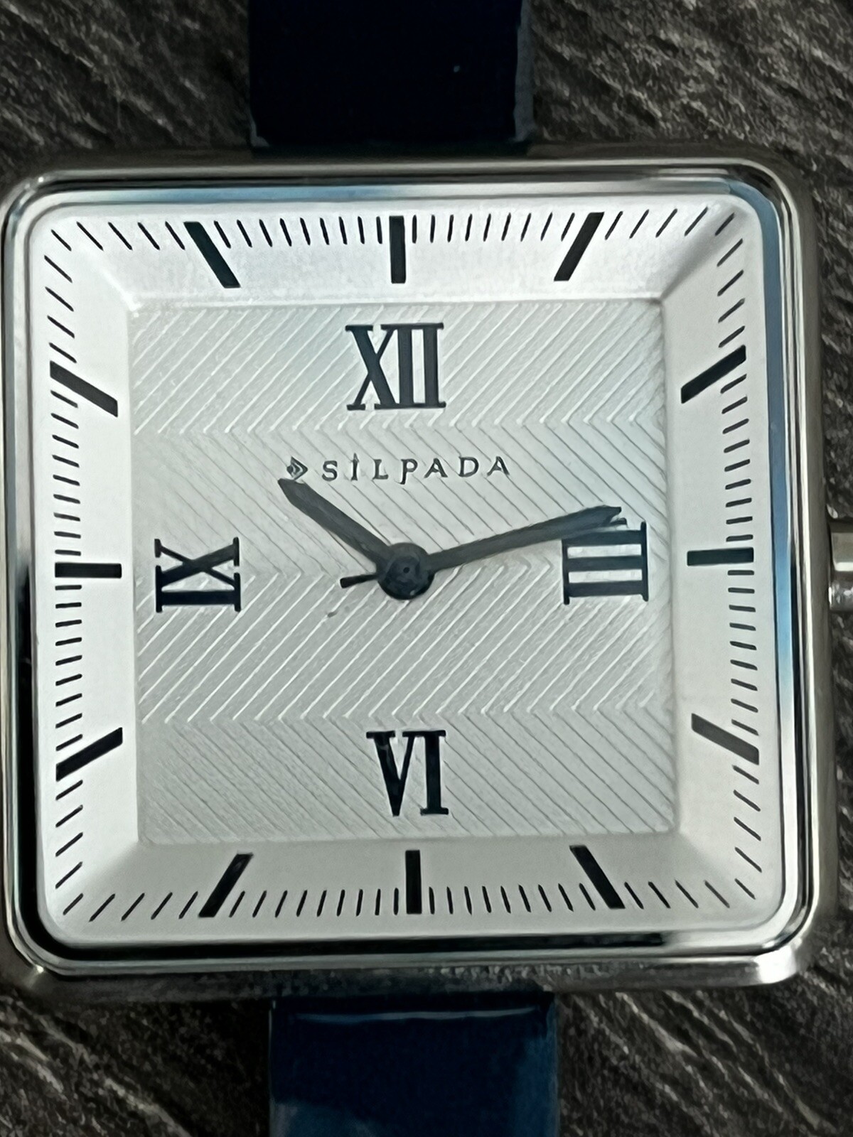 (28) NEW SILPADA T3193 Minutes Square Face Navy Blue Patent Leather Band Watch