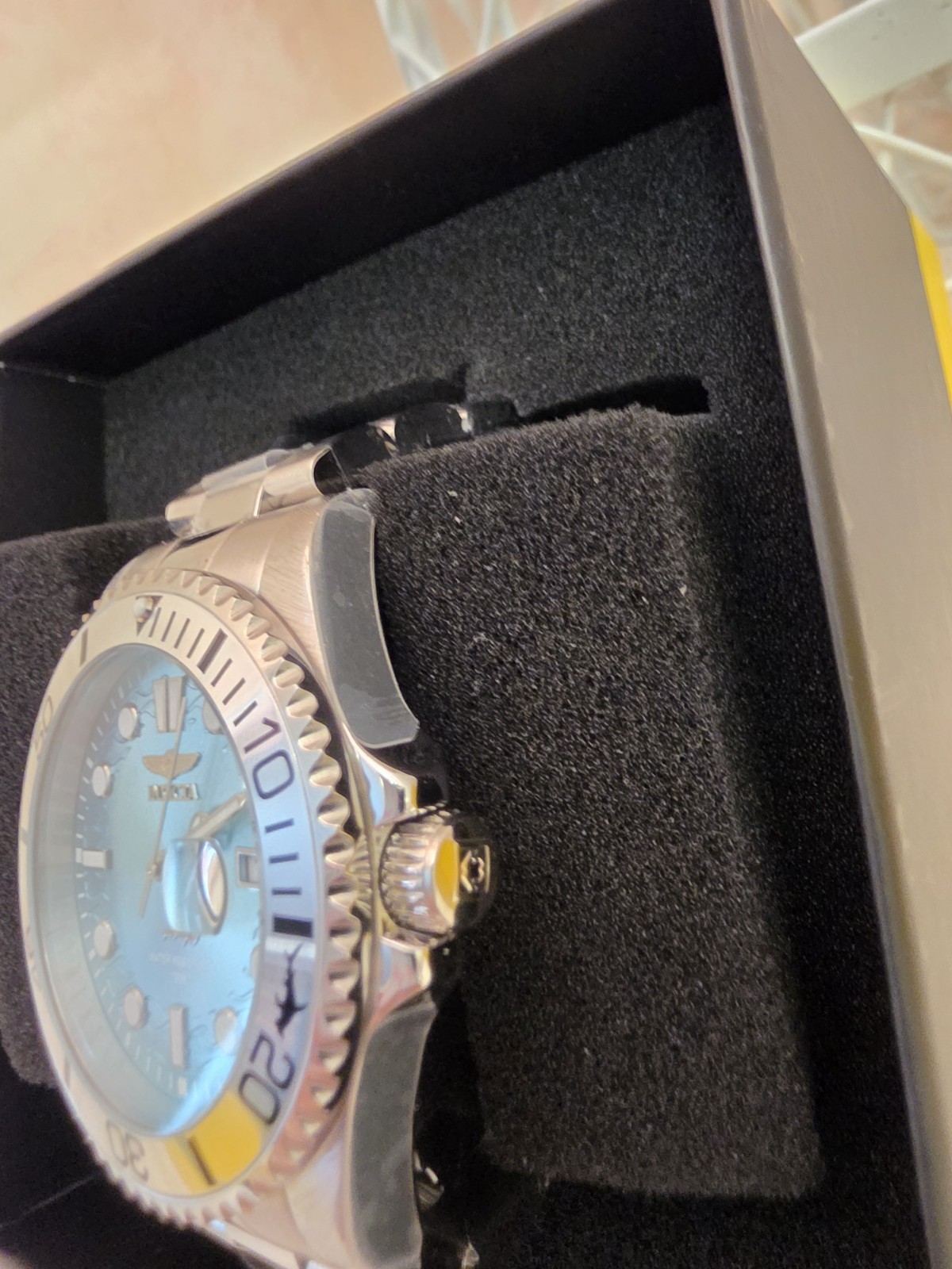 Invicta Pro Diver Men’s Watch. Water Resistant 100M,#22580,Brand NEW