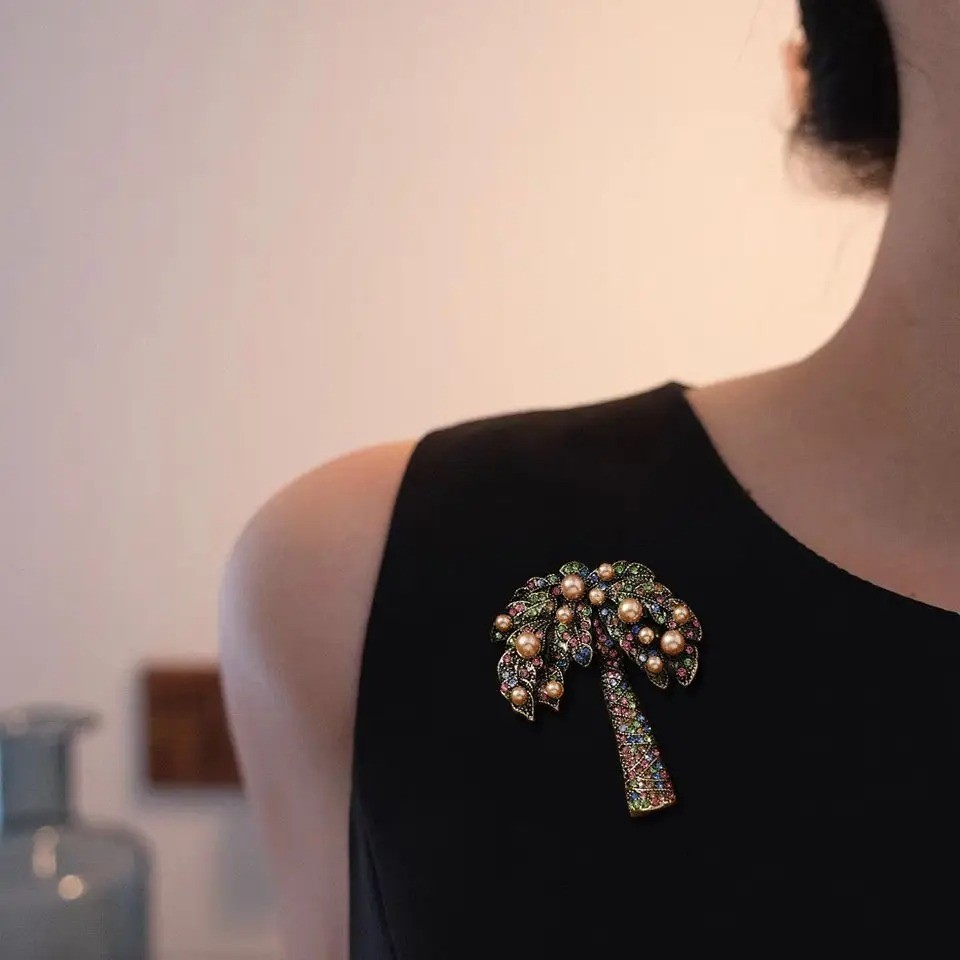 Baroque Palm Tree Brooch Crystal Rhinestone Coconut Pin Jewelry Gift Unisex