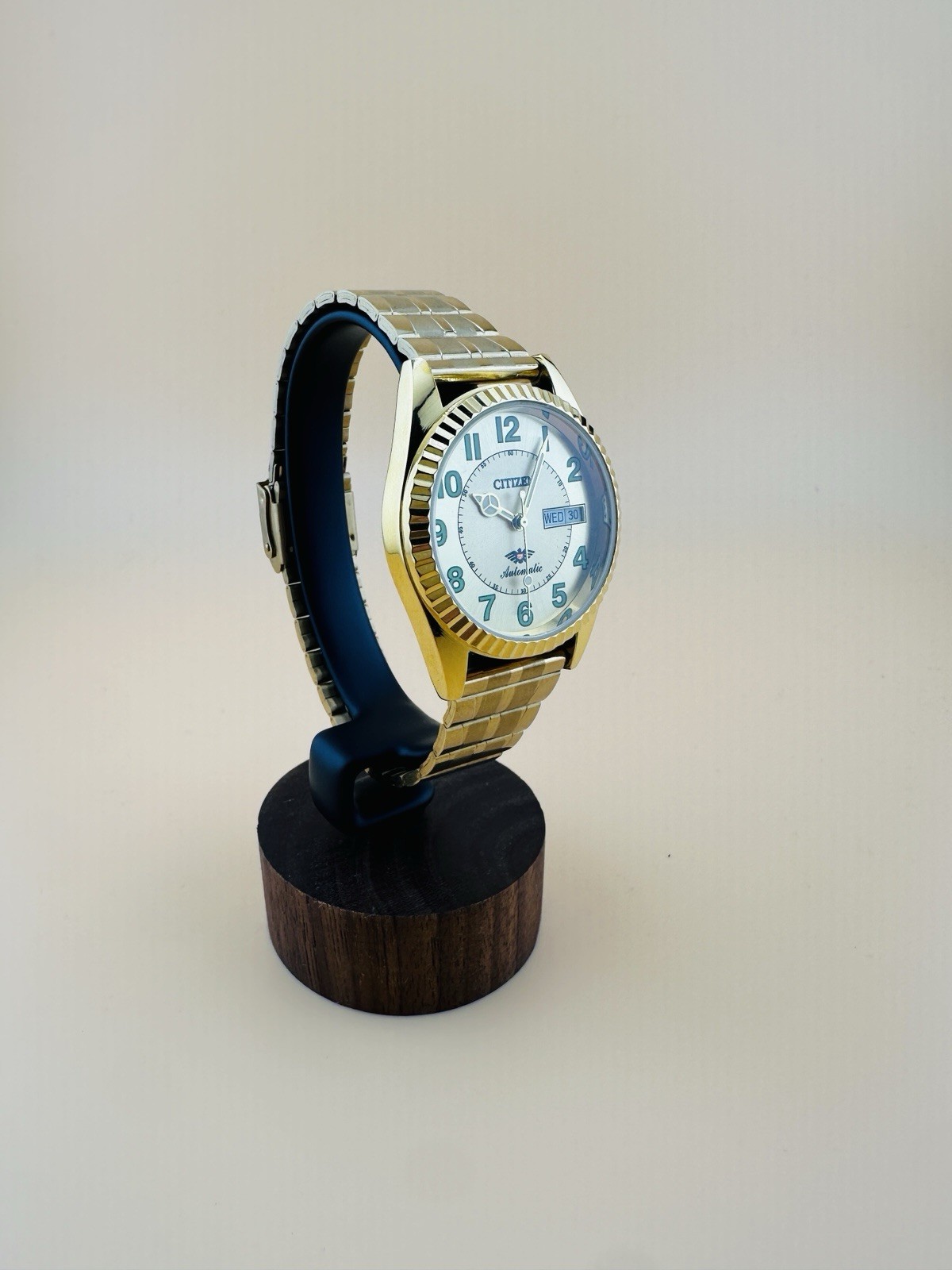 Vintage Citizen Automatic 8200A Men’s WristWatch D/D Japan Made
