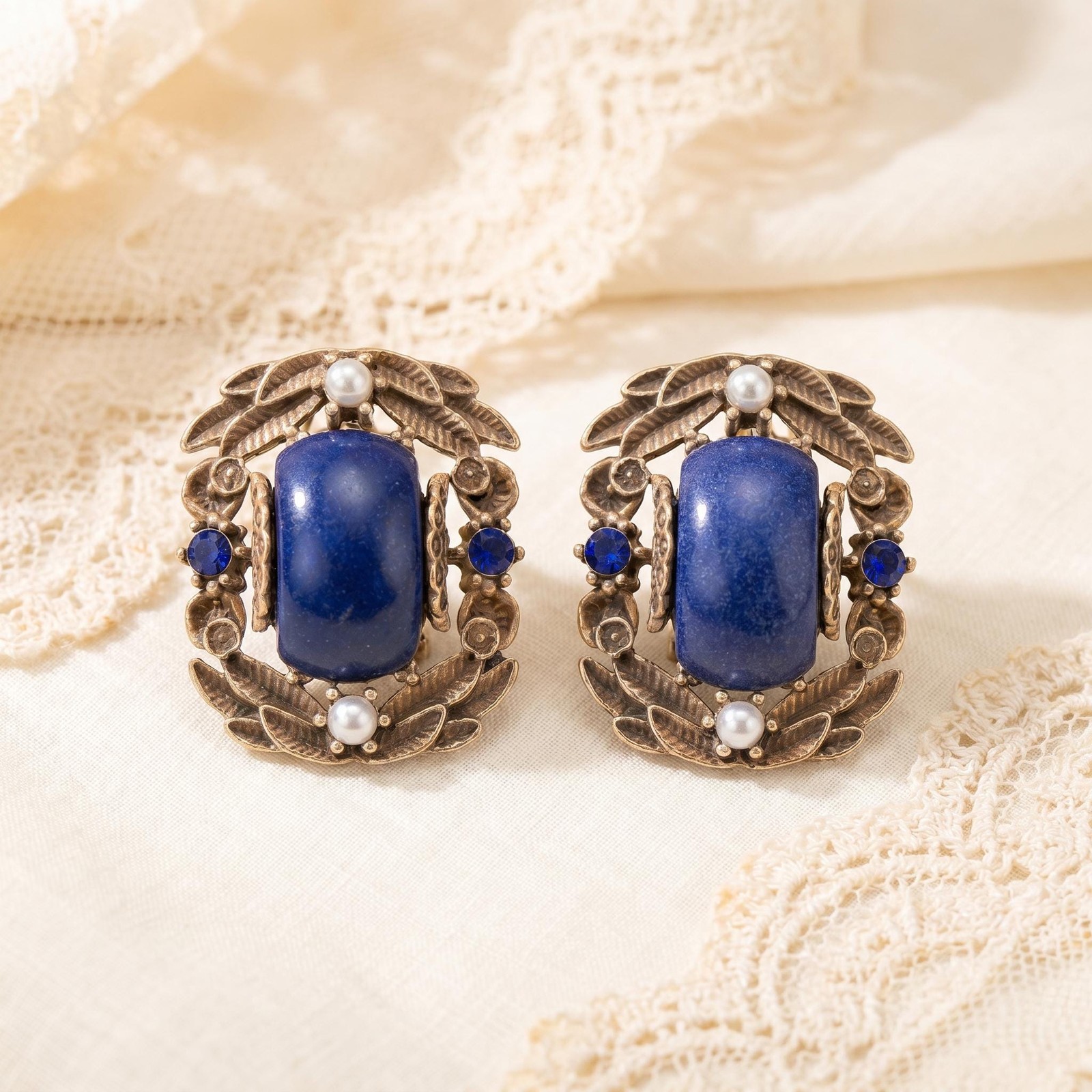 Vintage Antique Gold Blue Oval Stone Stud Earrings Leaf Filigree Pearl Crystal