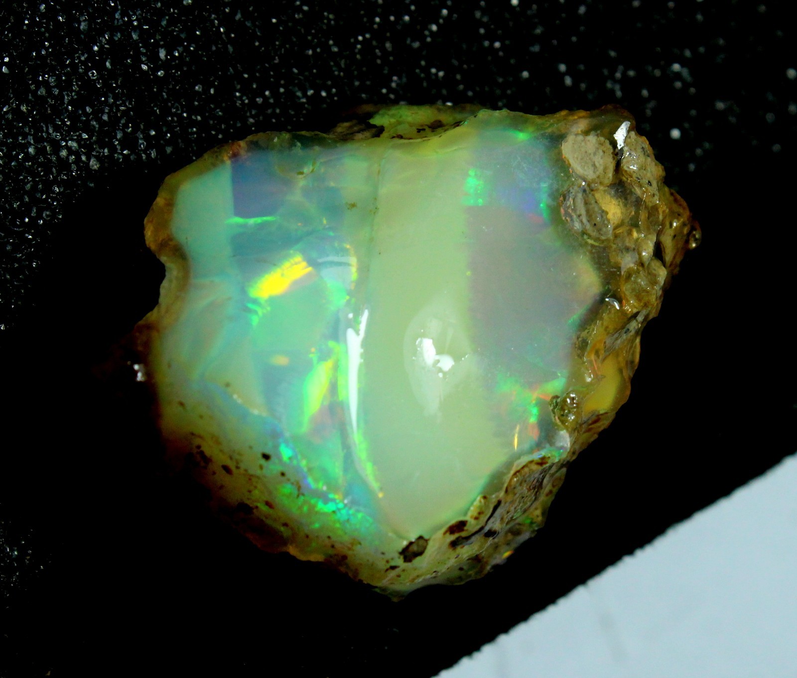 39.45 Carat Natural Ethiopian Rough Opal Raw Crystal with Intense Green Flash