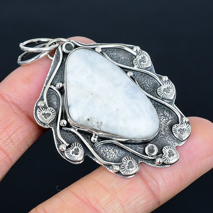 Radiant Rainbow Moonstone Gemstone 925 Sterling Silver Pendant 2.19″