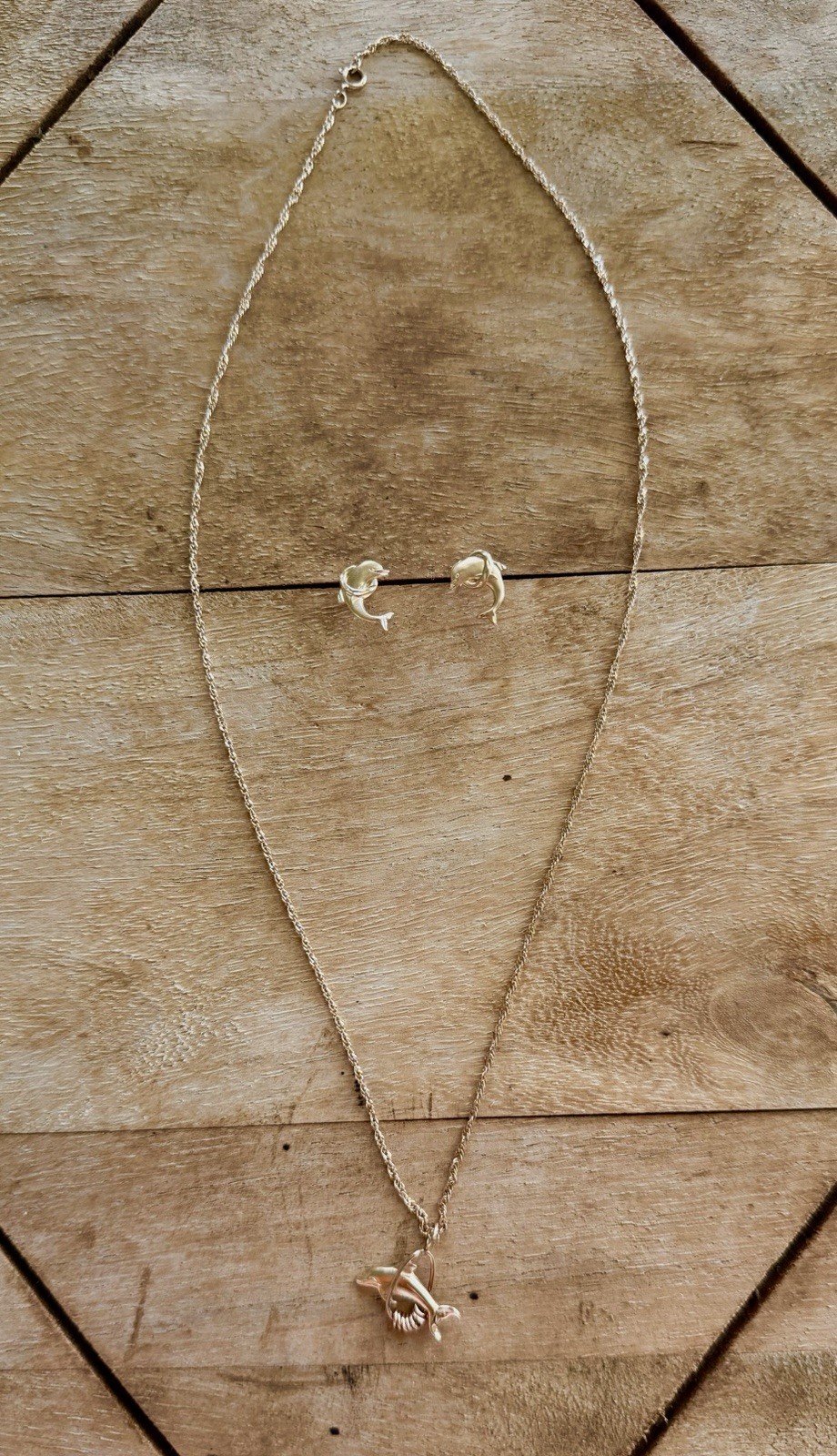 14k Gold Rope Chain Dolphin Charm And Dolphin Earrings Set