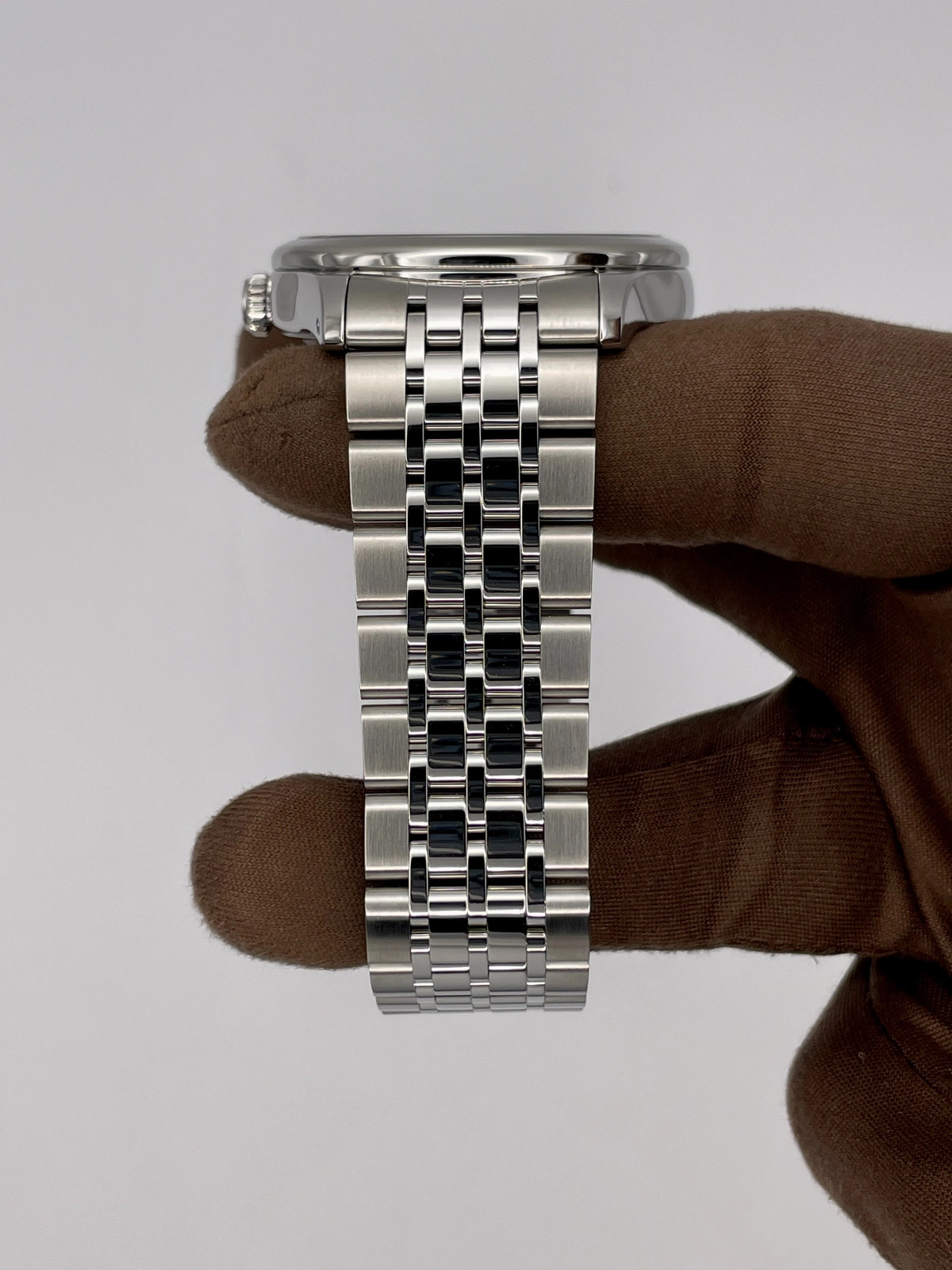 Tudor 1926 Luna 39mm Black Dial Steel M91560-0003 Unworn Box Card