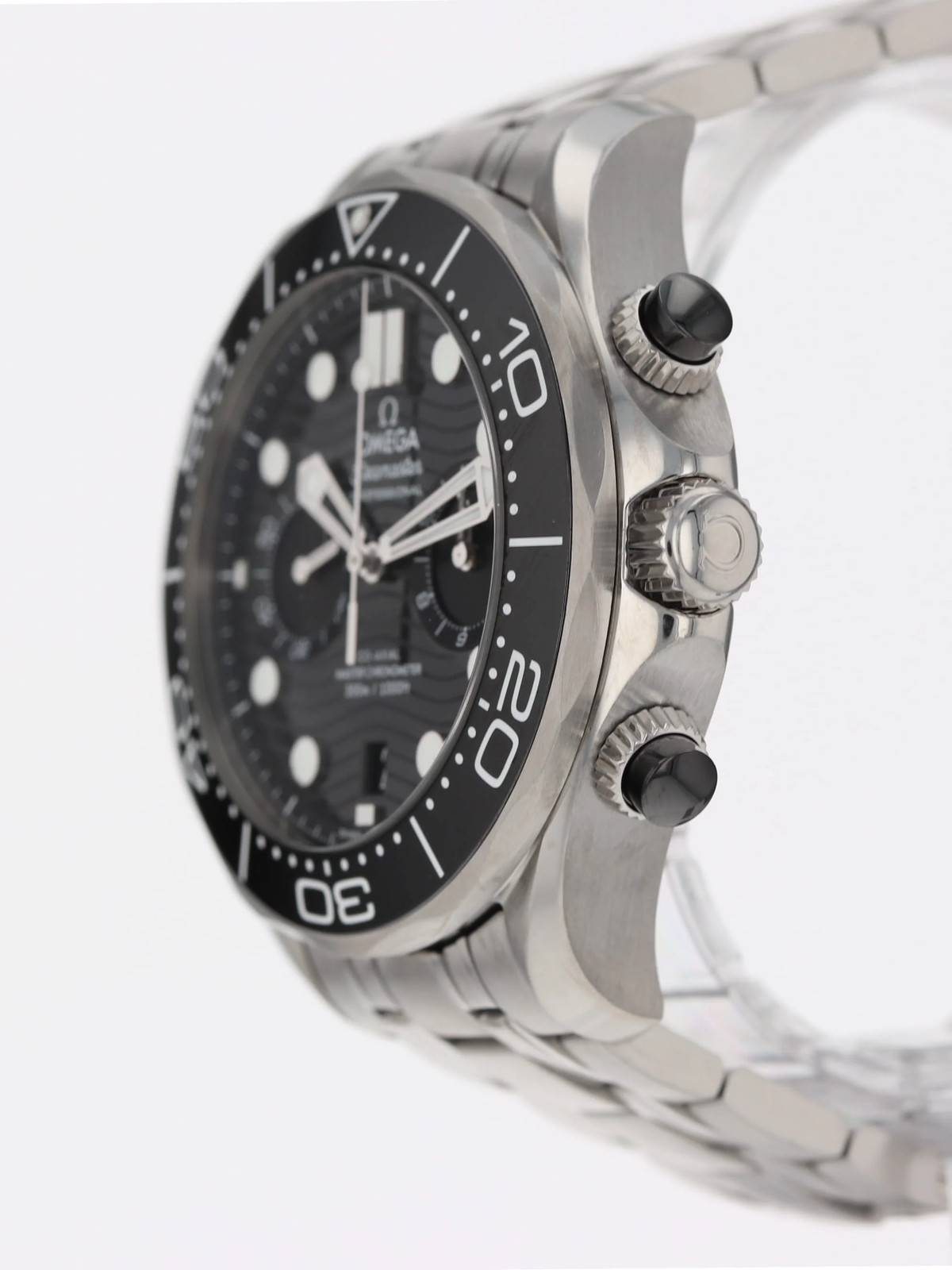 41536: Omega Seamaster Diver 300, Ref. 210.30.44.51.01.001, Box and 2021 Card