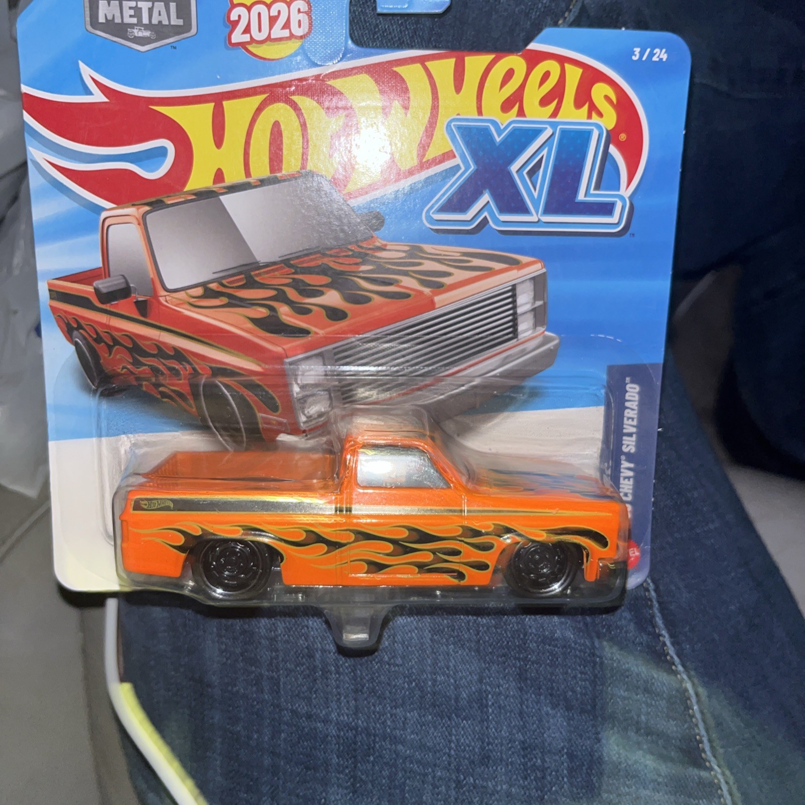 Hot Wheels 83 Chevy Silverado