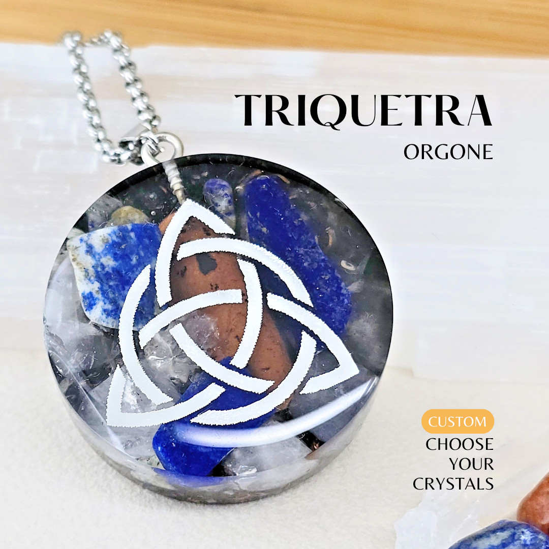Triquetra Orgonite – Custom Orgone Generator +50 crystals.