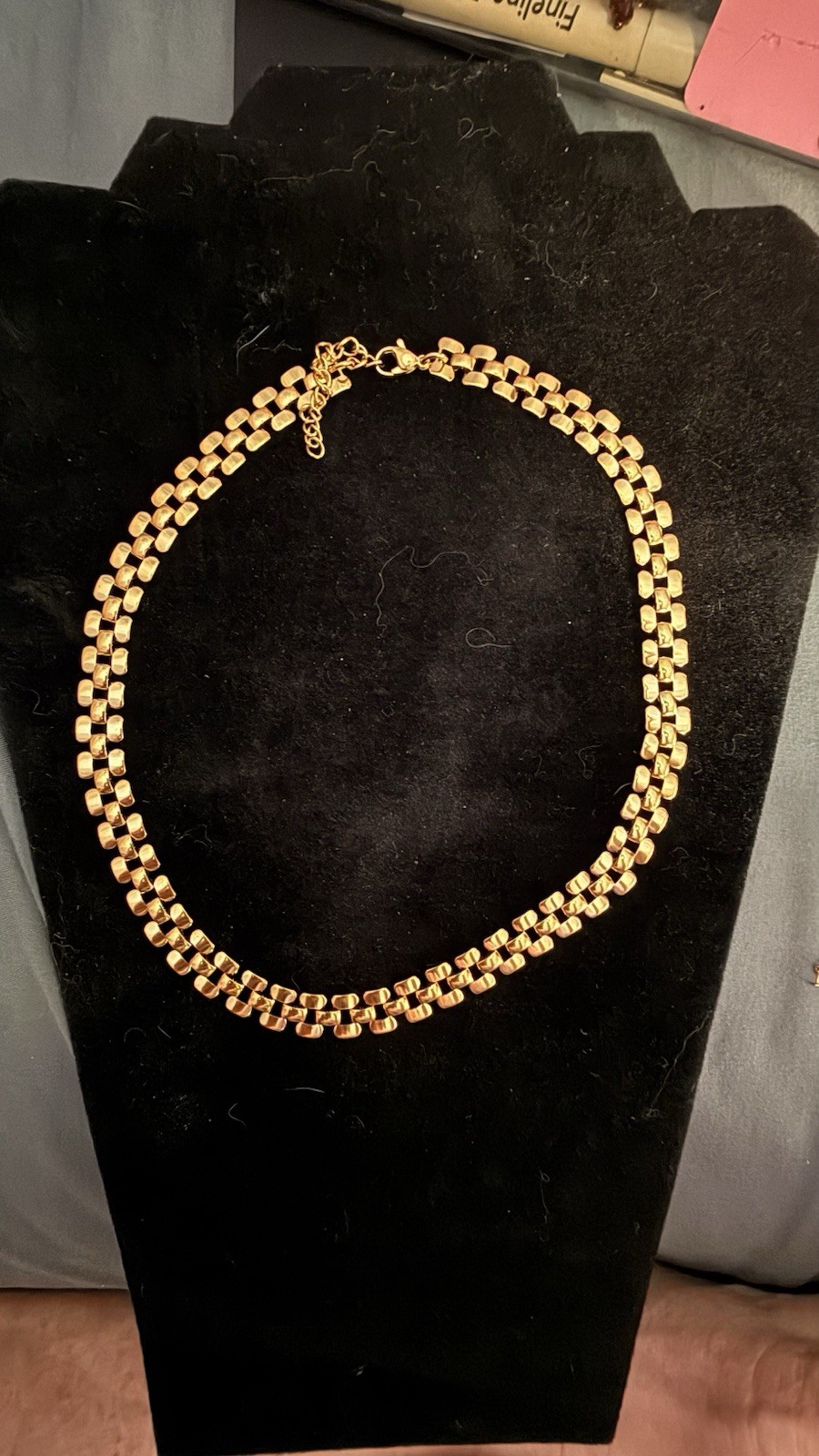 Gold Tone Metal Chain Link Necklace, Lobster Clasp, Adjustable Extender