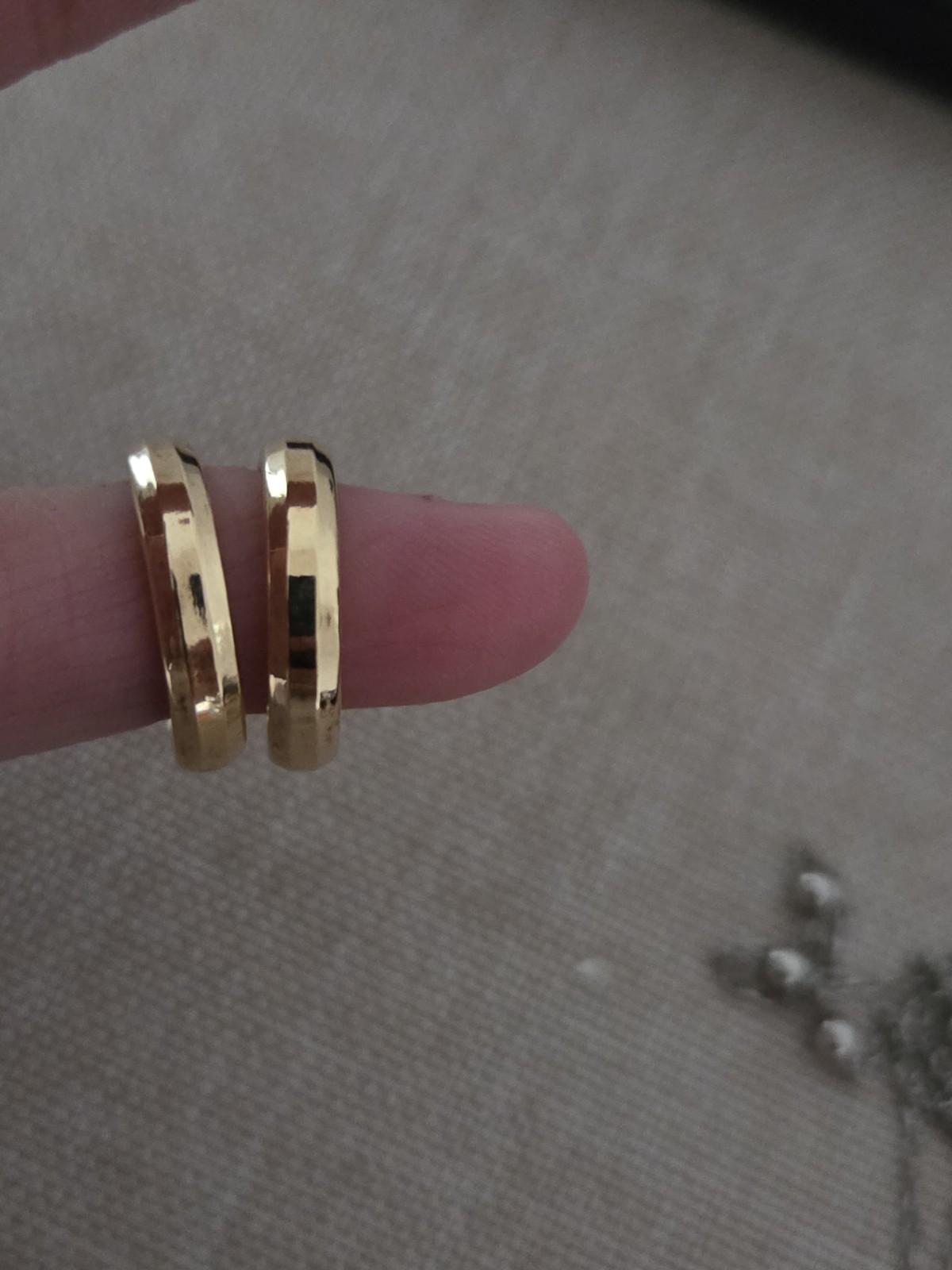Vintage 14K Yellow Gold (585) Diamond Cut Hoop Earrings Stamped