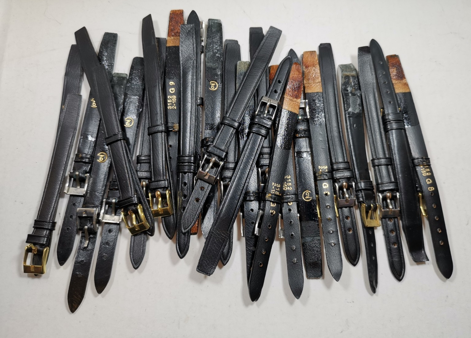 Lot 20 x Vintage Watch Straps Black Leather Open-Ended Glue-On 9mm G9 NOS