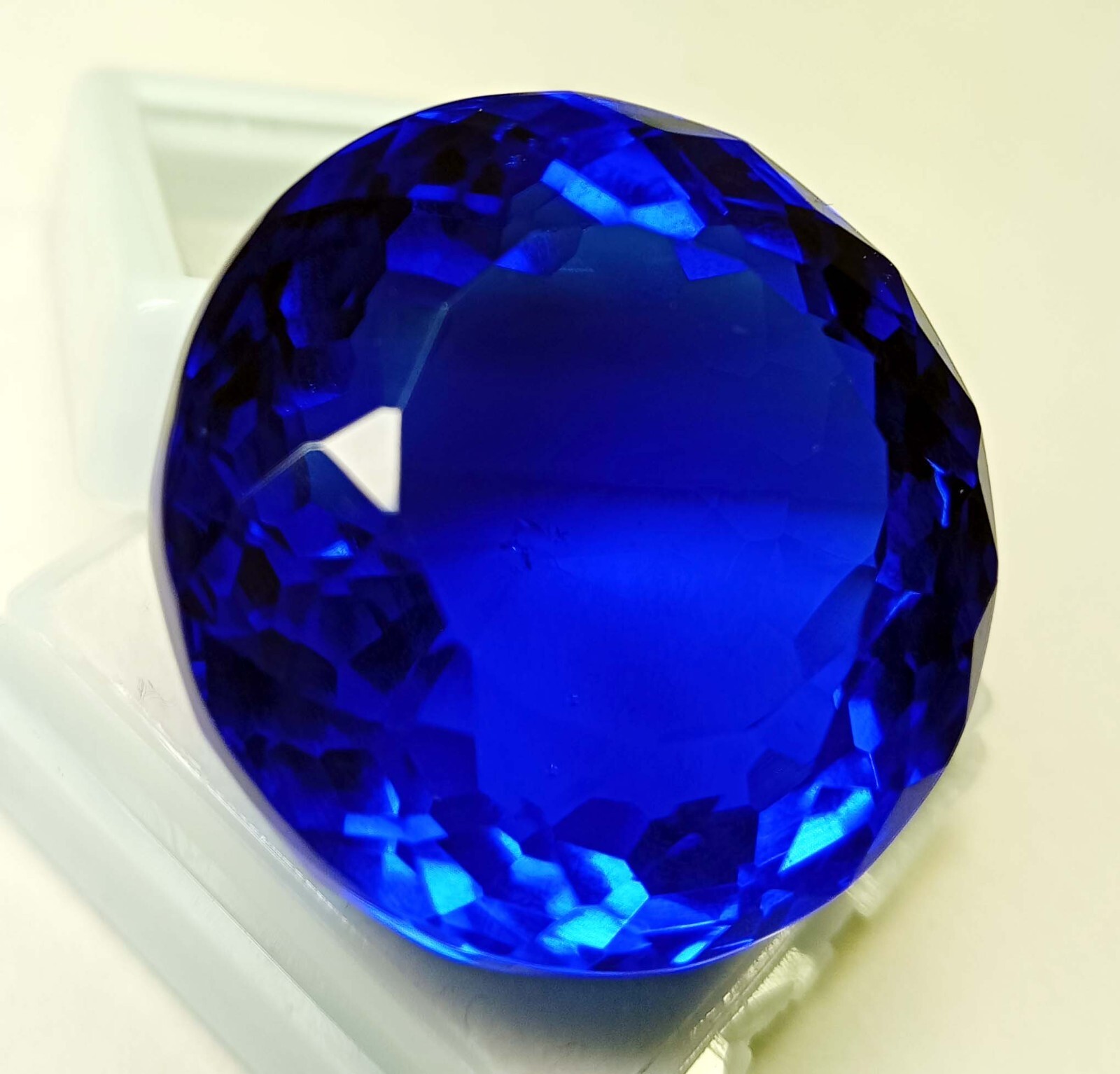 Round Cut 85+ Ct Royal Blue Topaz Natural Loose Gemstone For Pendant Making
