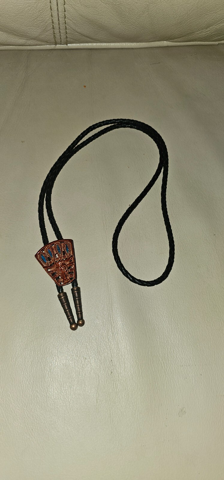 Vintage Longhorn Steer Enamel Bolo Tie Leather Metal Tips