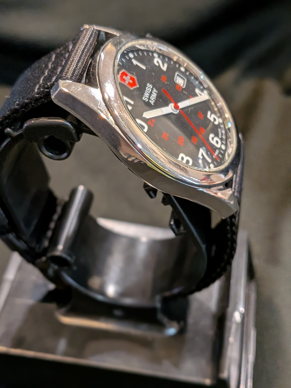 Victorinox, Men’s 40mm, 241083 Garrison Military Swiss Army Watch