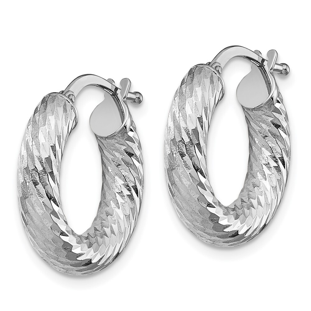 19mm 14k 4x10mm White Gold Diamond-cut Round Hoop Earrings