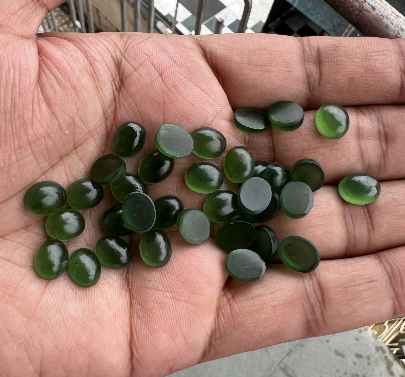 Natural Green Serpentine Oval 4×6 mm to 15×20 mm Cabochon Loose Gemstone Lot