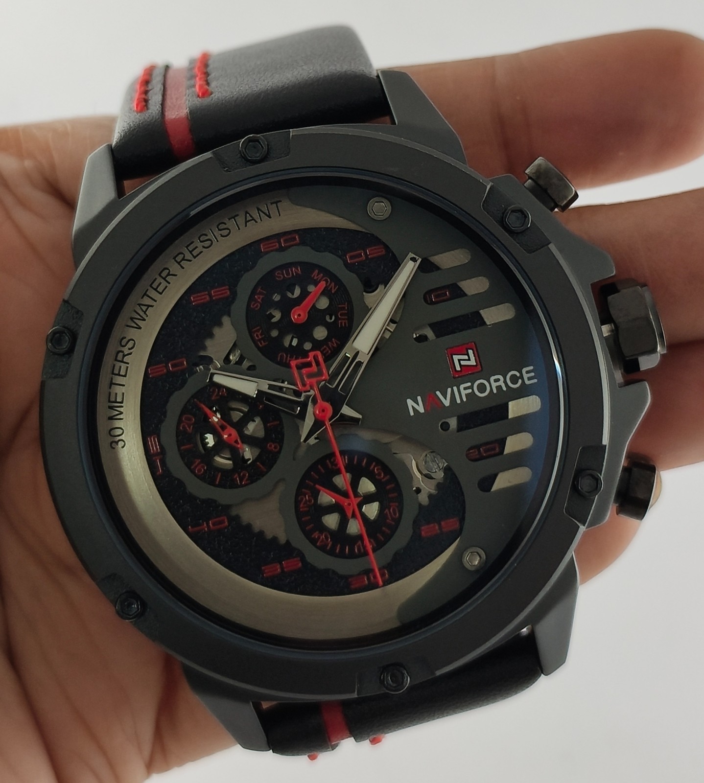 Naviforce Quartz Chronograph Grey Dial Date & Day Great Working Men Wristwatch