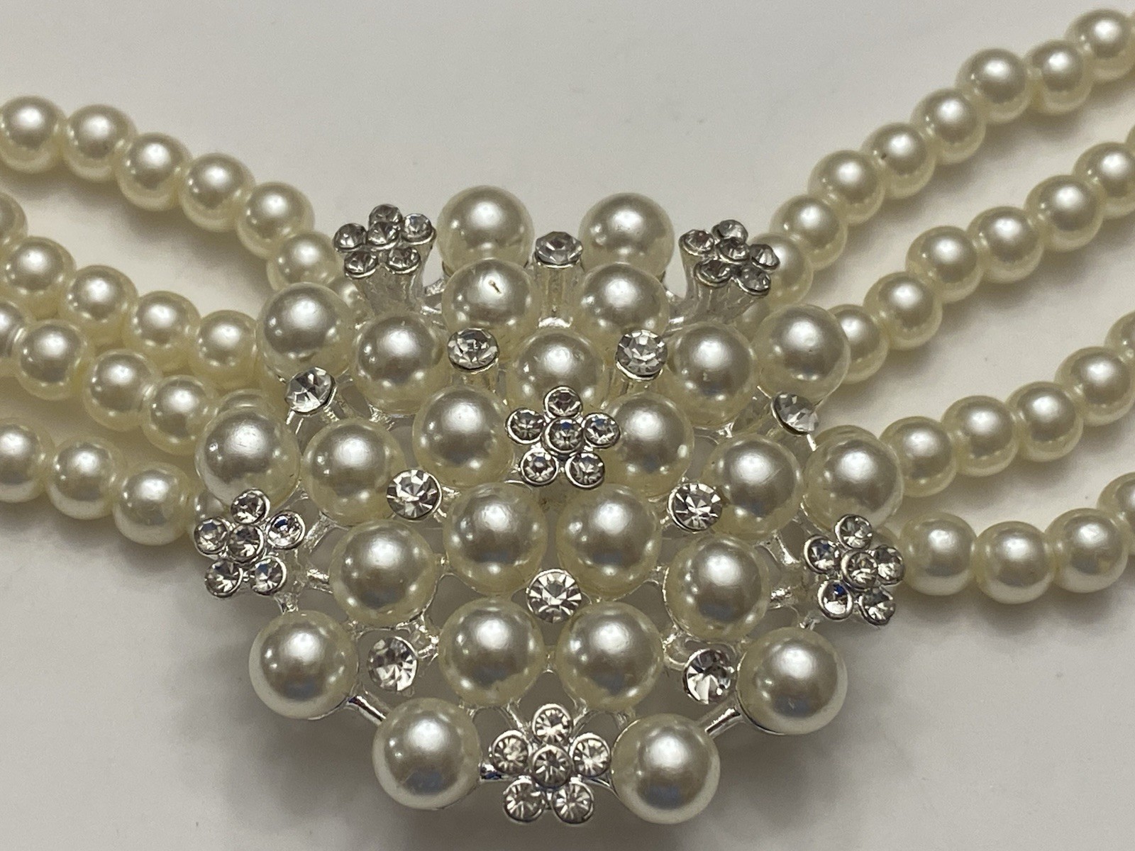Elegant Four Strand Faux Pearl Special Occasion Choker Necklace with Big Sparkle