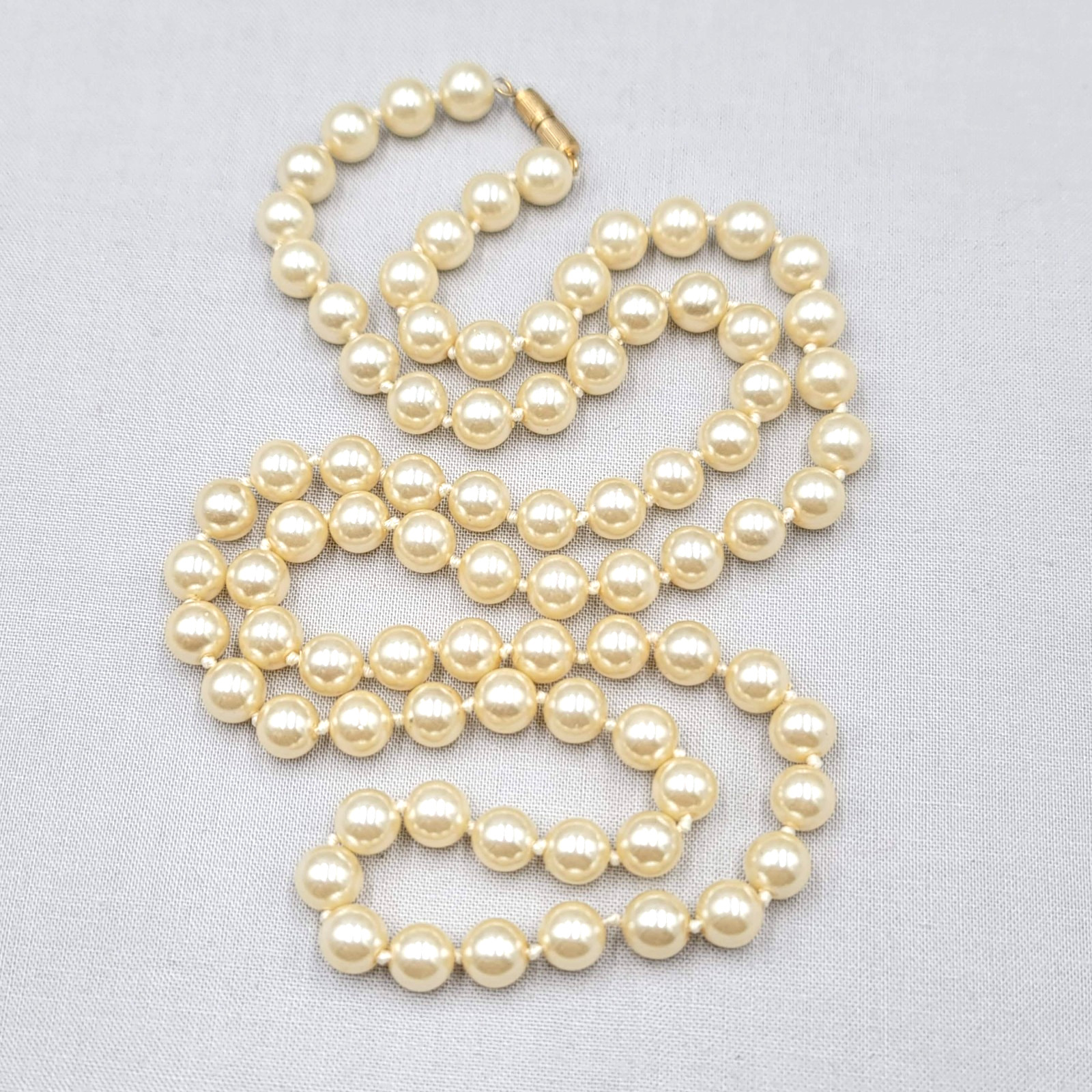 Vintage Glass Faux Pearl 8mm Bead Necklace Hand Knotted 30 in