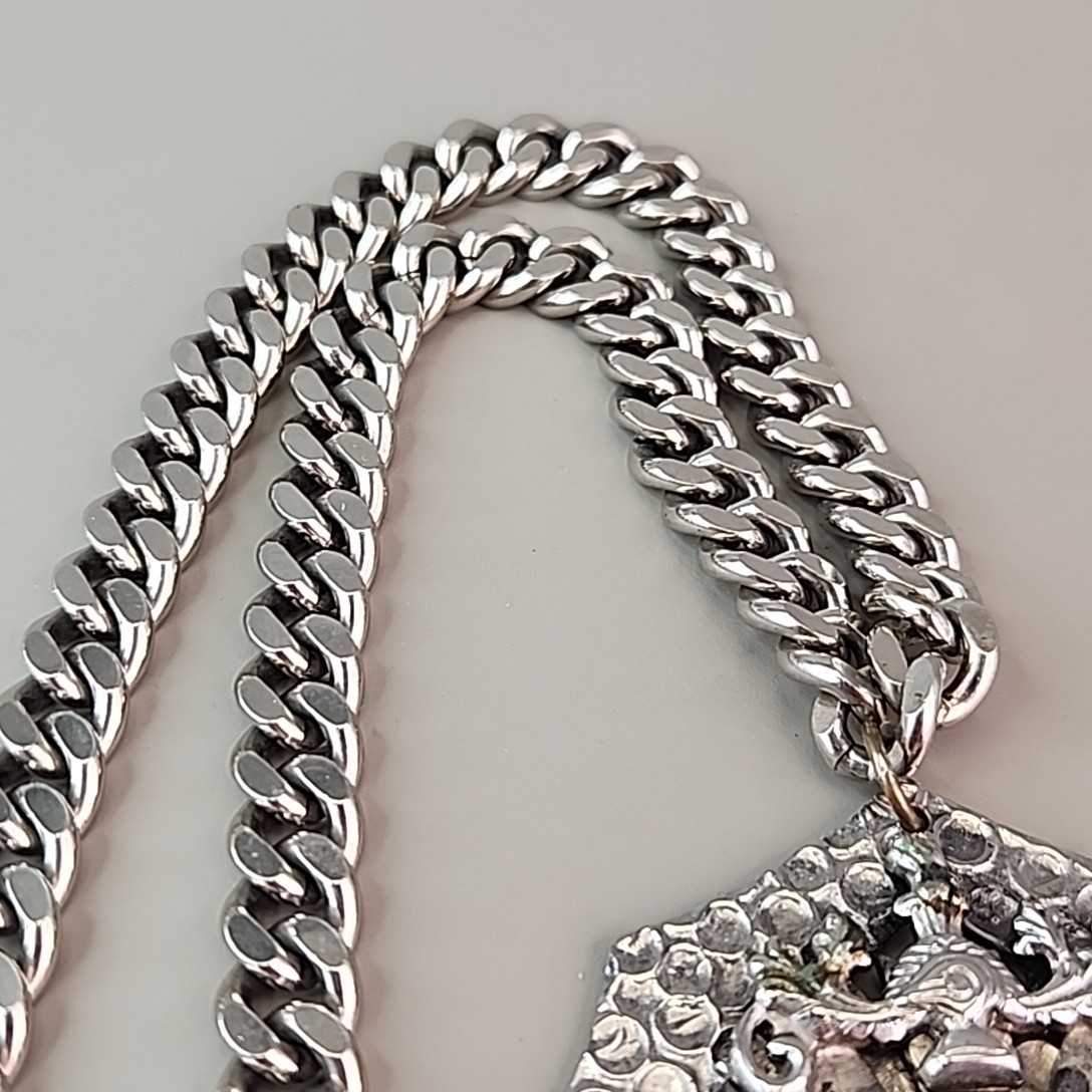 Vintage Shield Pendant Necklace Lion Coat of Arms Heraldic Silver Tone 16″